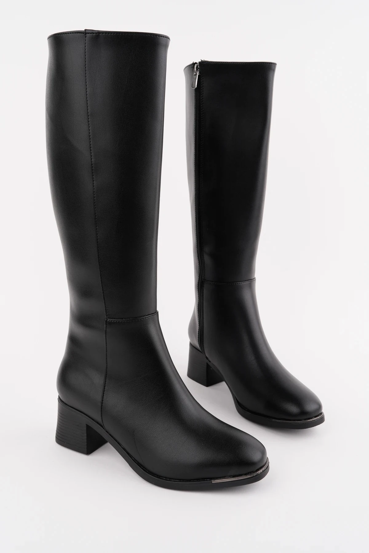 CLN 004 Yüksek Topuklu Fermuarlı Çizme