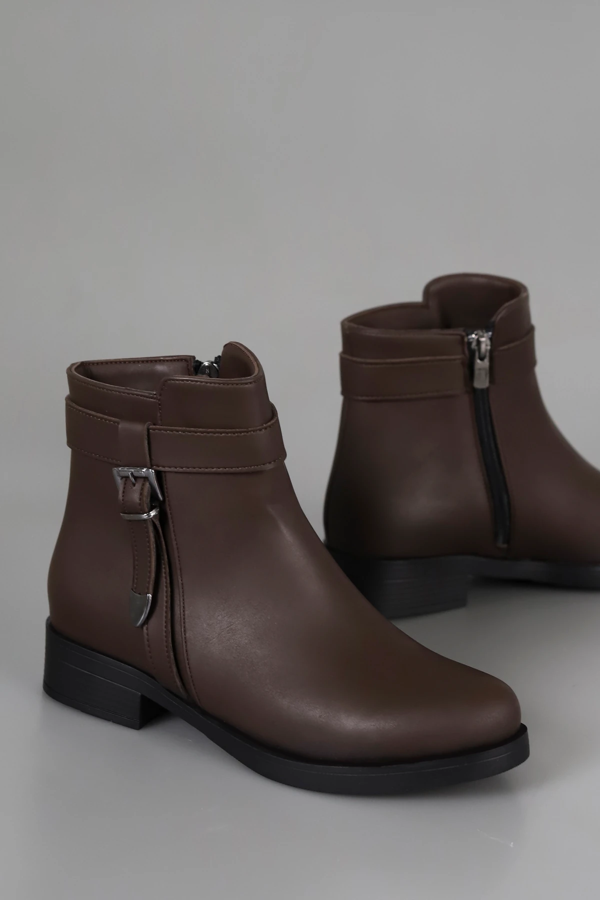 BLN 492 Kemer Detaylı Fermuarlı Bot