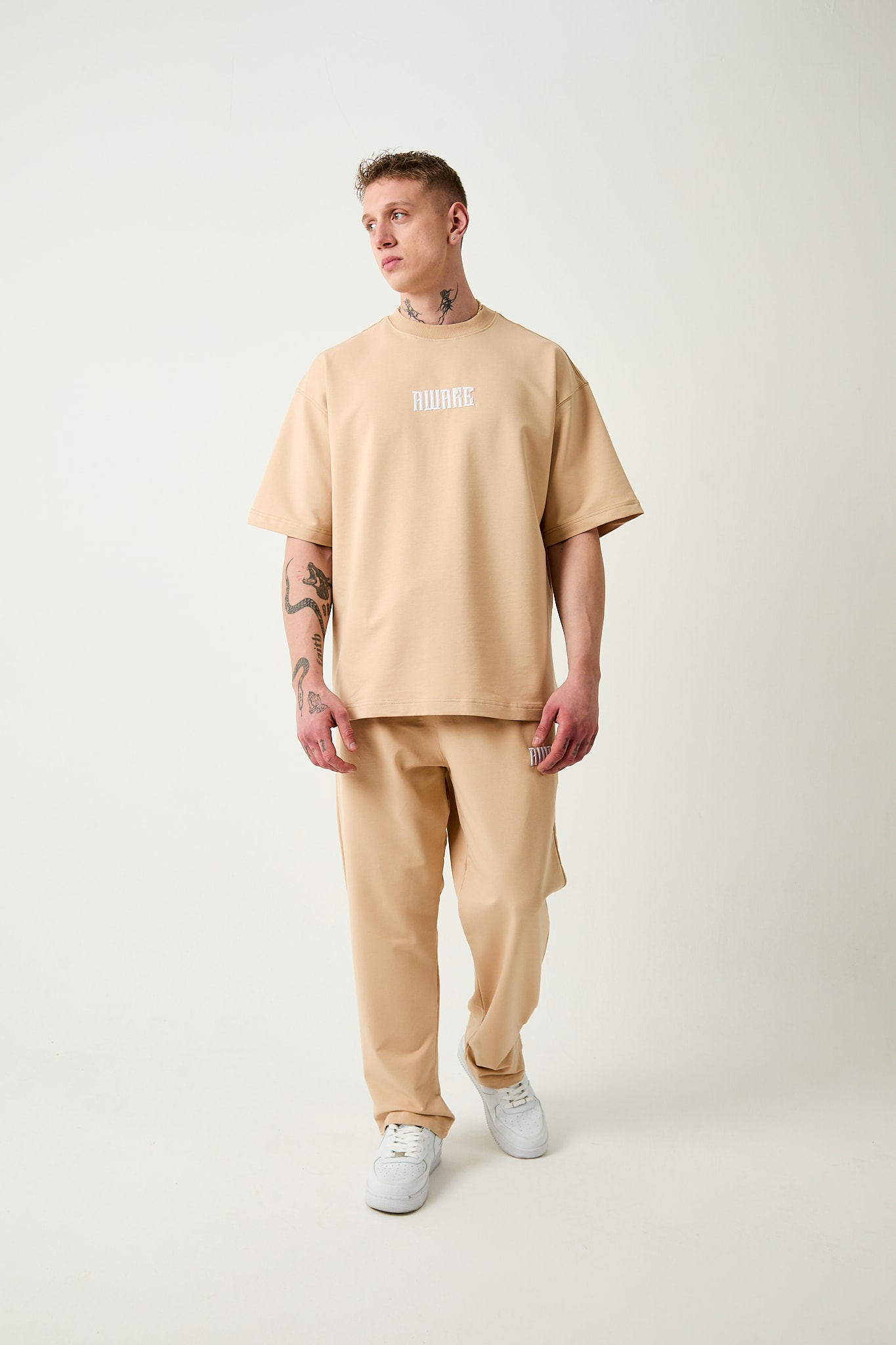 AWAKE OVERSIZE T-SHIRT - BEJ