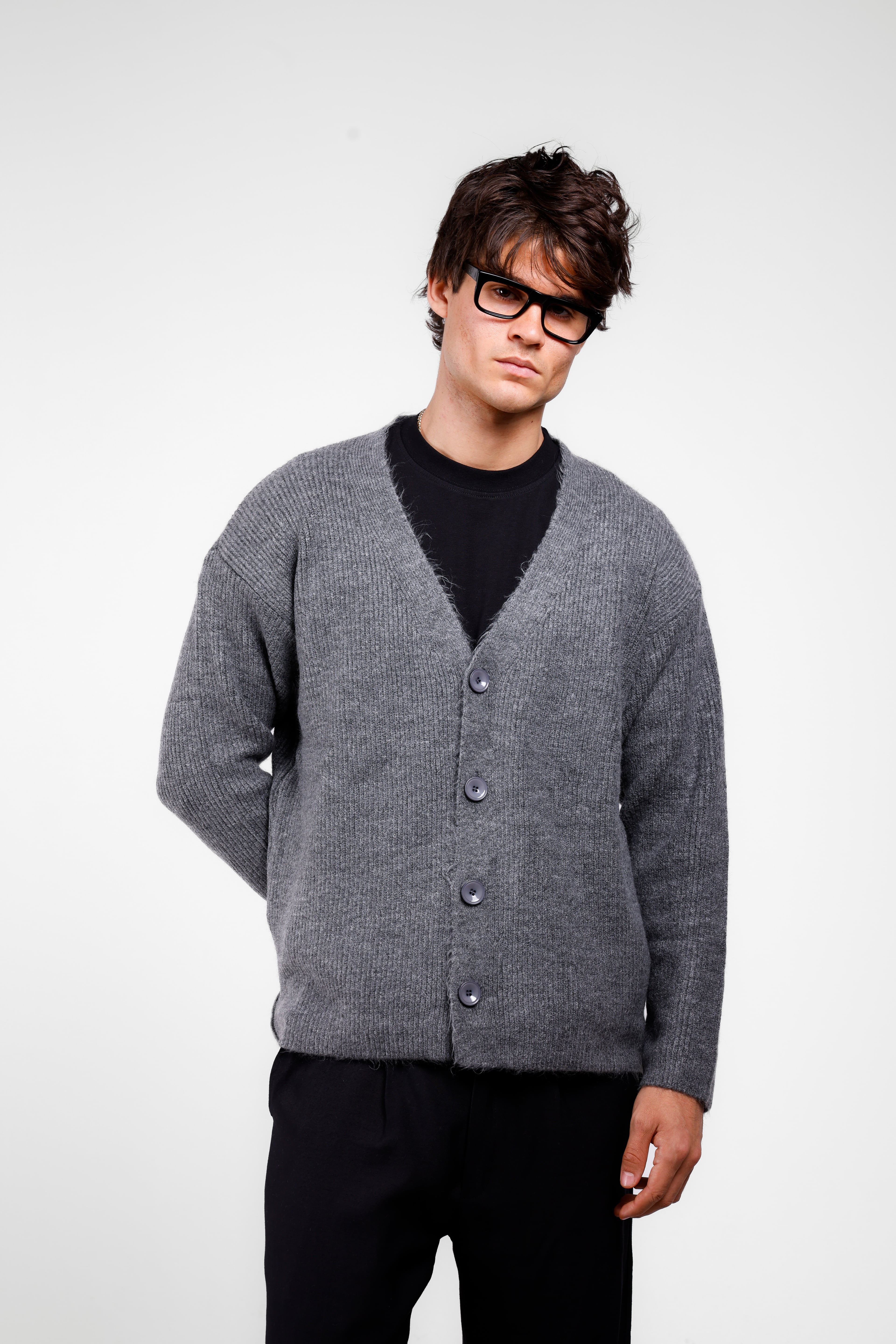 OVERSIZE TÜYLÜ TRİKO HIRKA - ANTRASIT