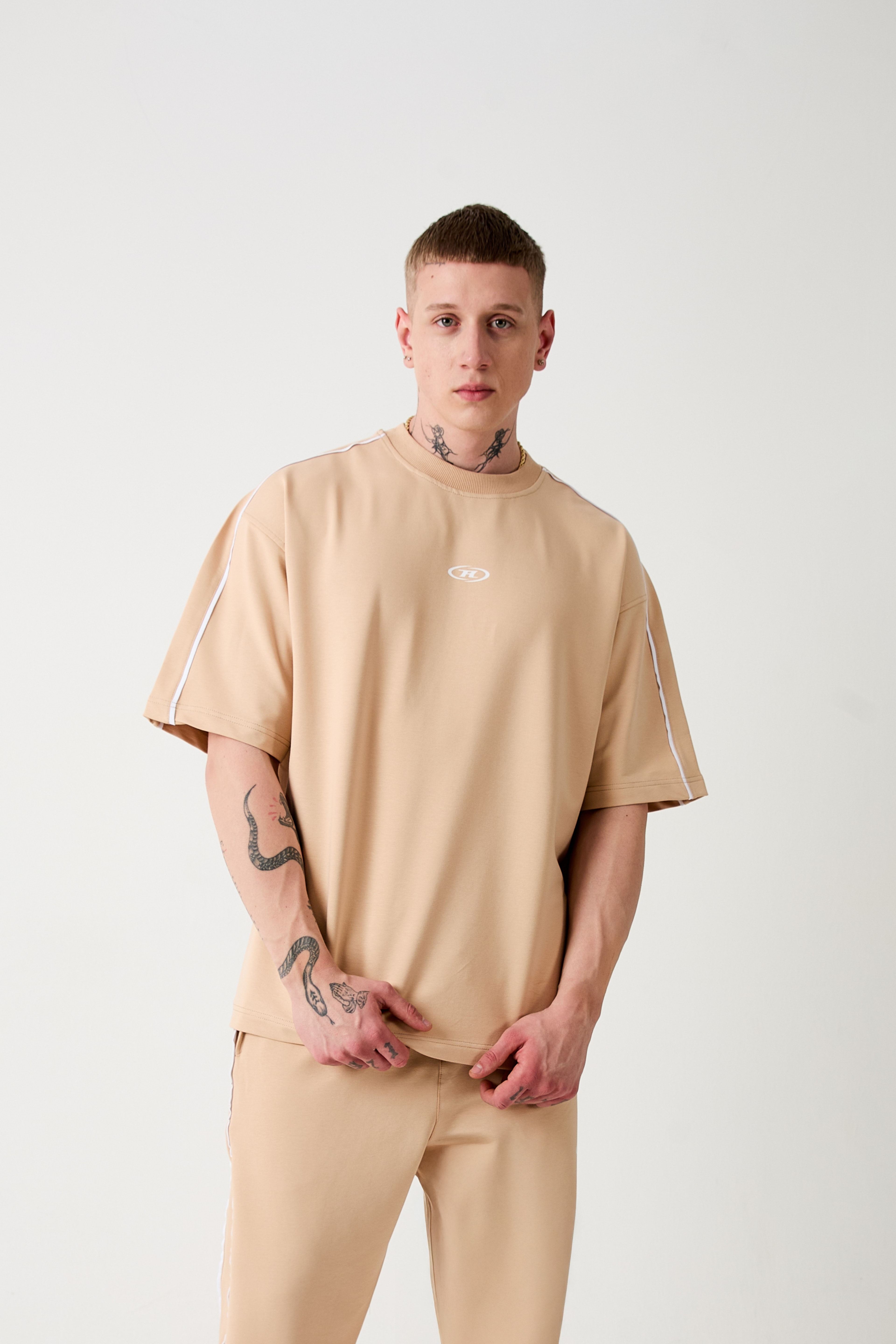 DETAYLI R OVERSIZE T-SHIRT - BEJ