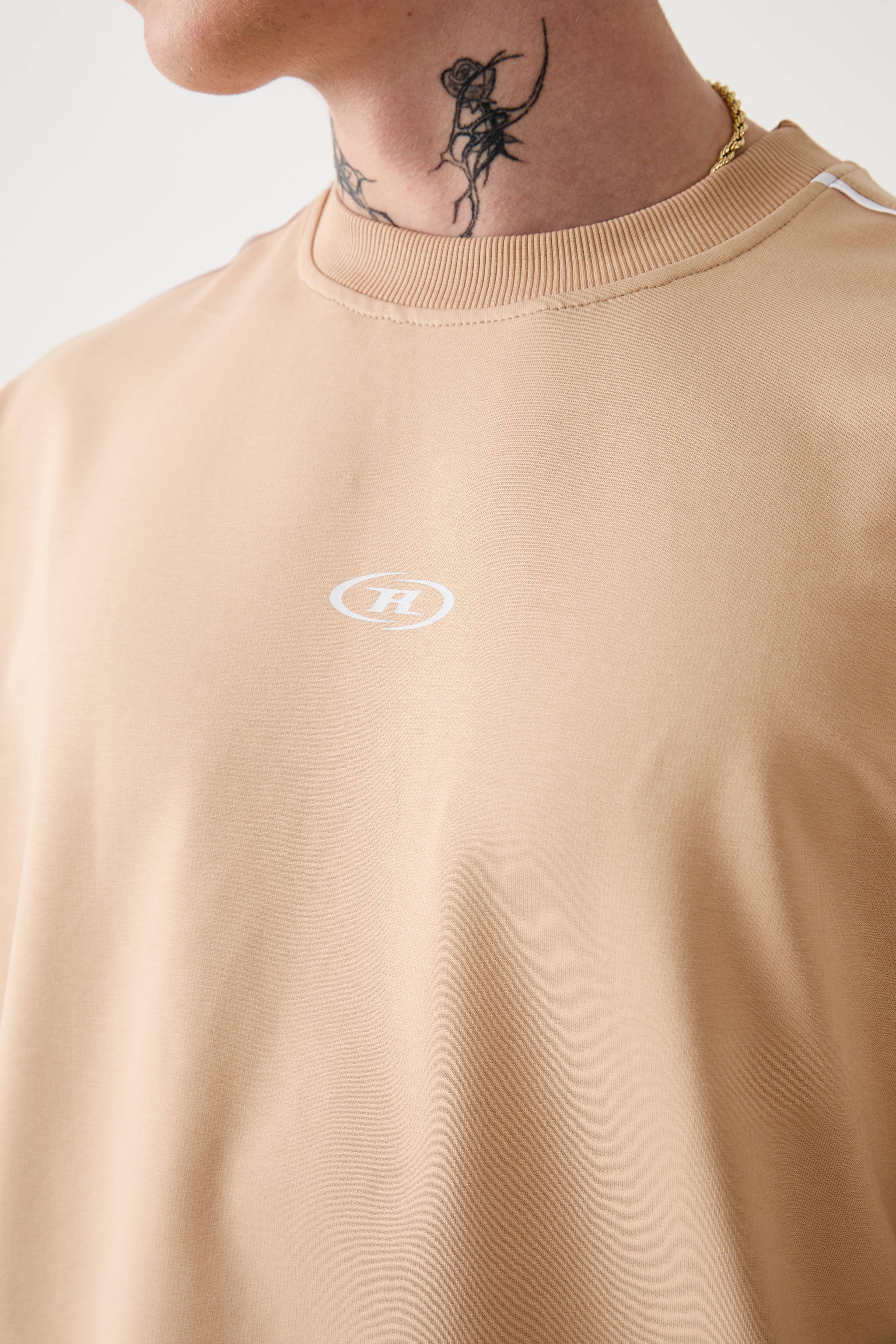 DETAYLI R OVERSIZE T-SHIRT - BEJ