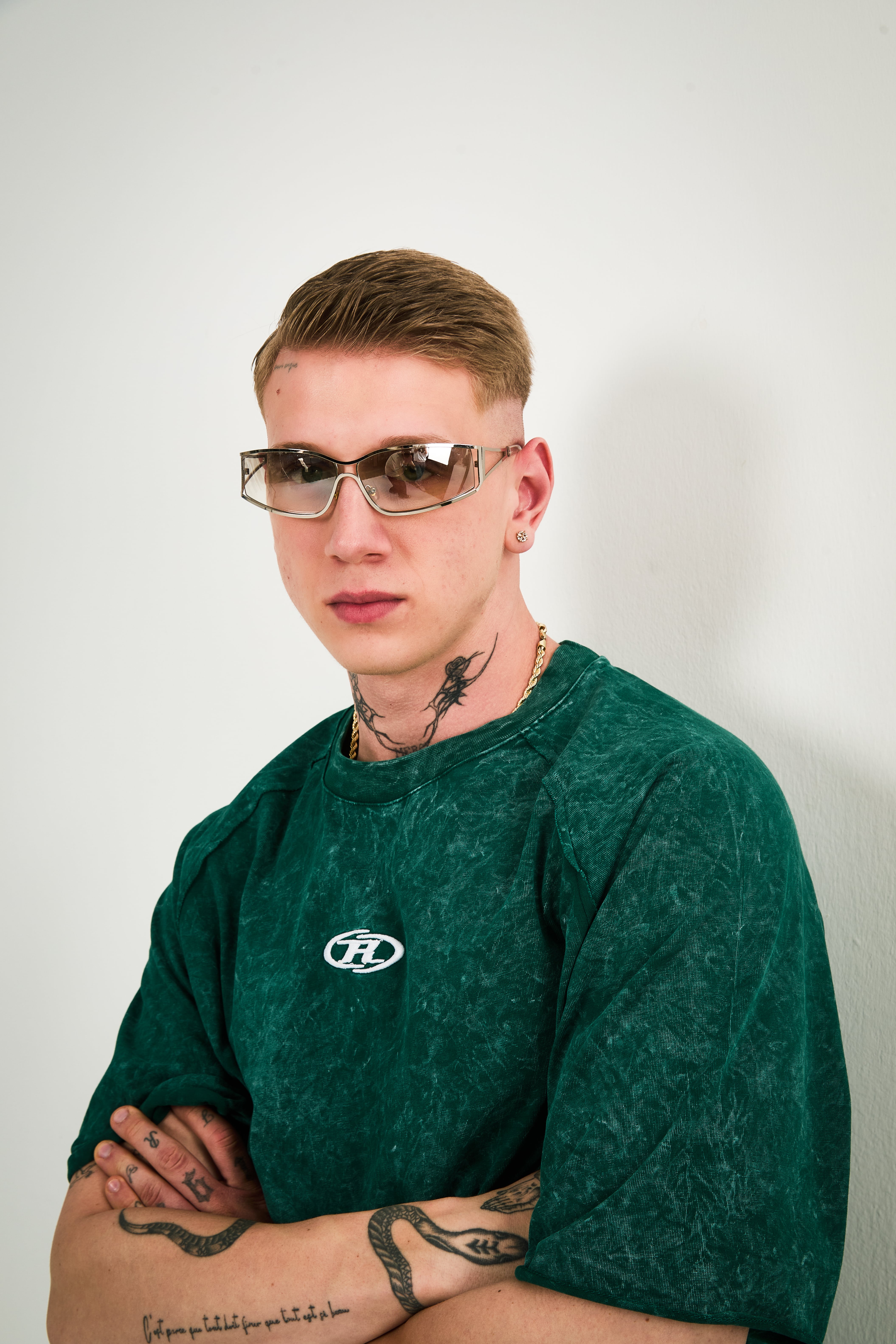 R LOGO YIKAMALI T-SHIRT - Oil Green