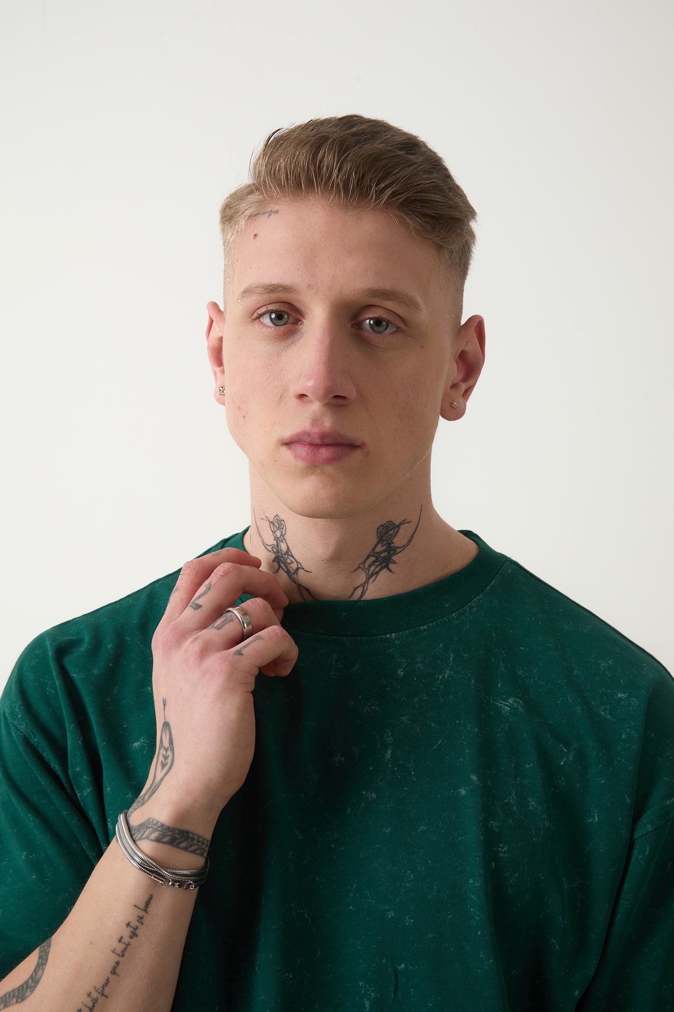PREMIUM YIKAMALI BASIC T-SHIRT - Oil Green