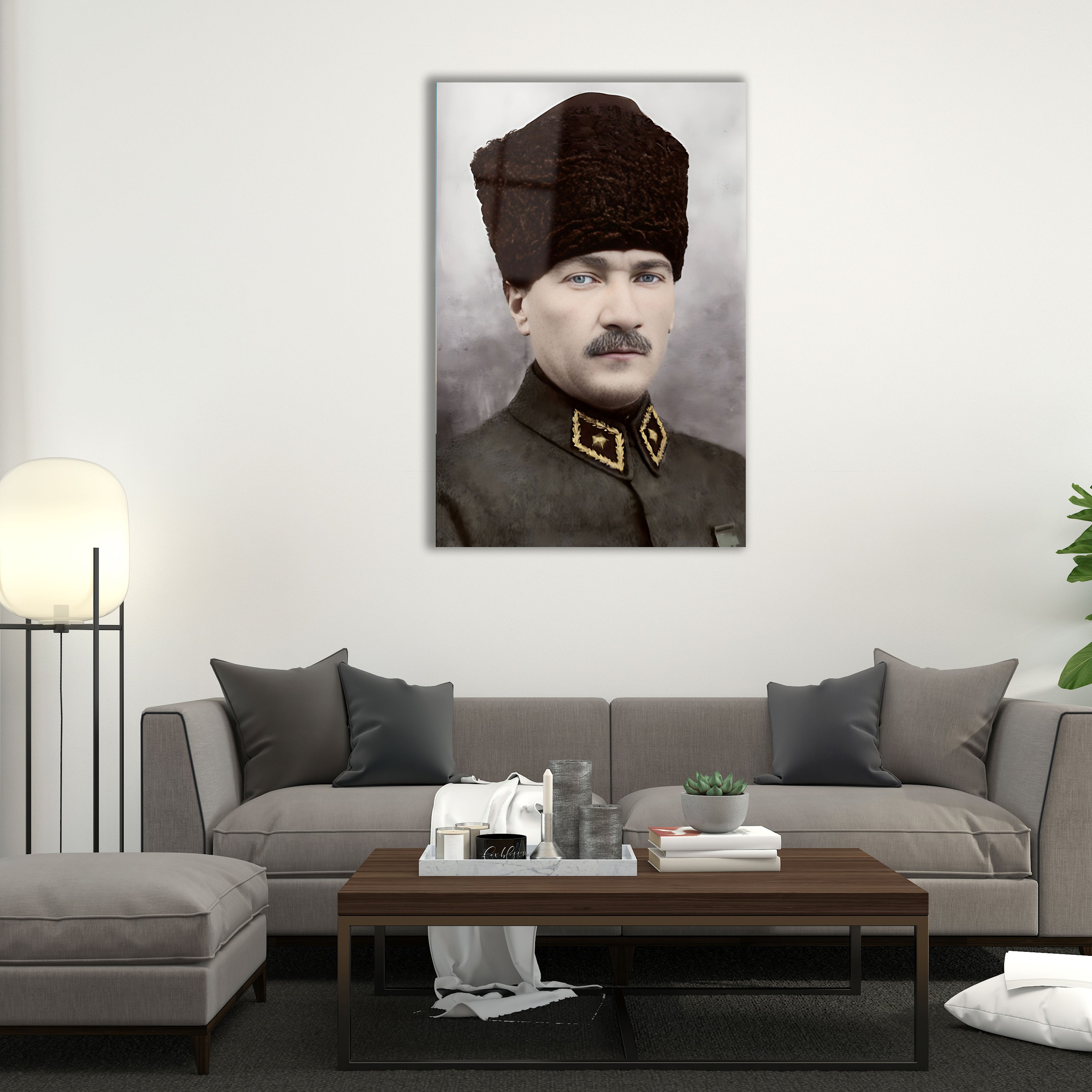 Atatürk Üniformalı Portresi Cam Tablo