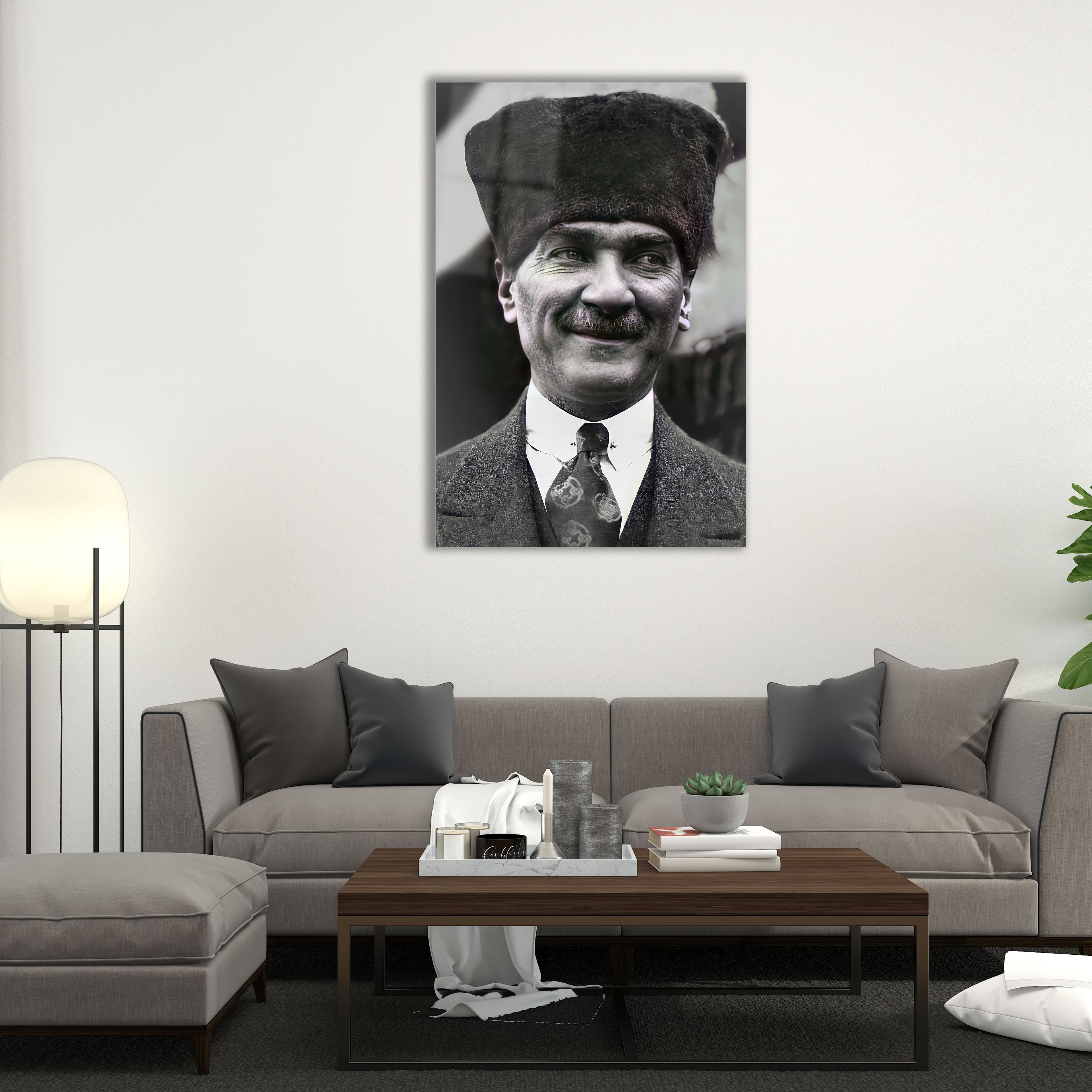 Atatürk Gülümserken Cam Tablo