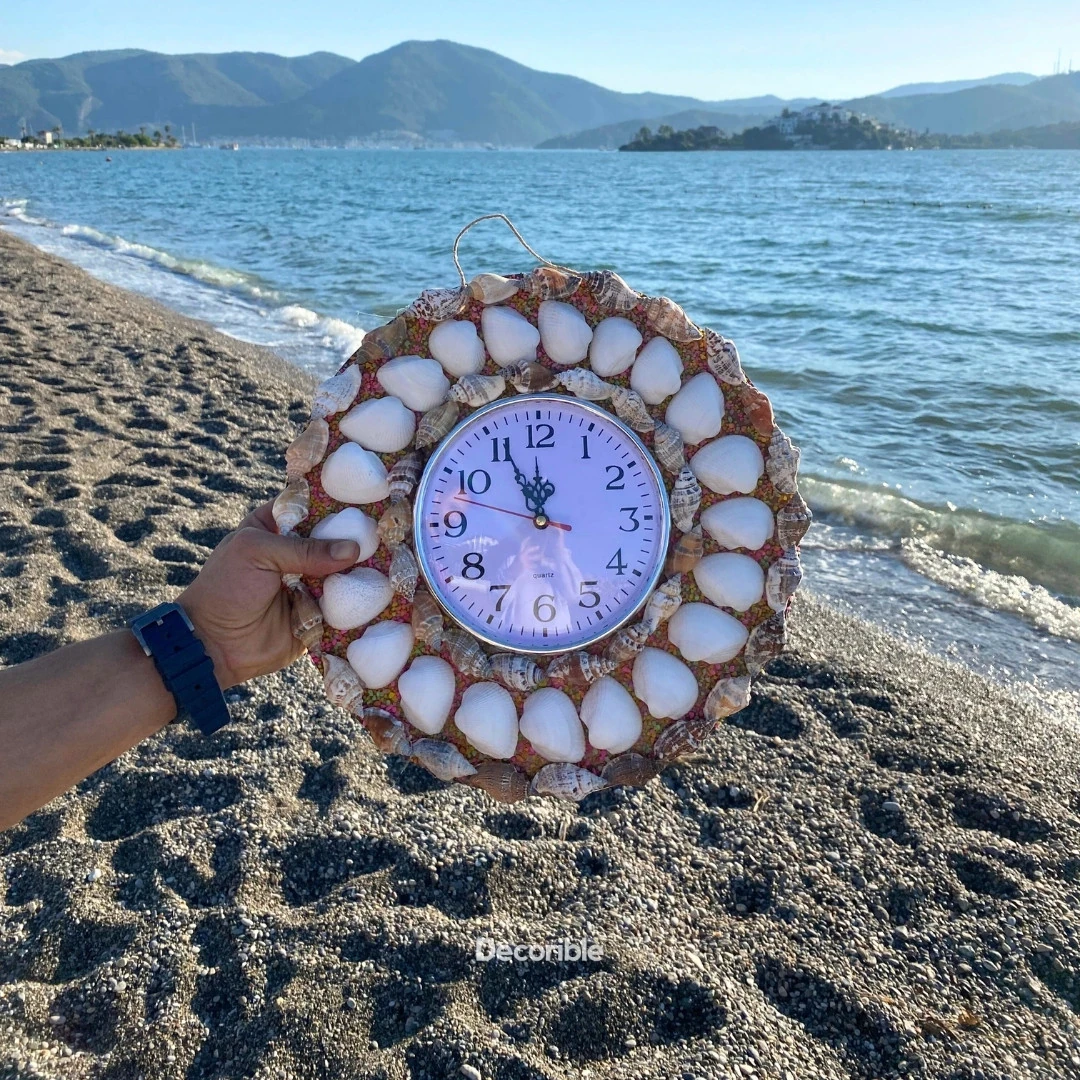 Renkli Deniz Kabuklu Dekoratif Duvar Saati El Yapımı