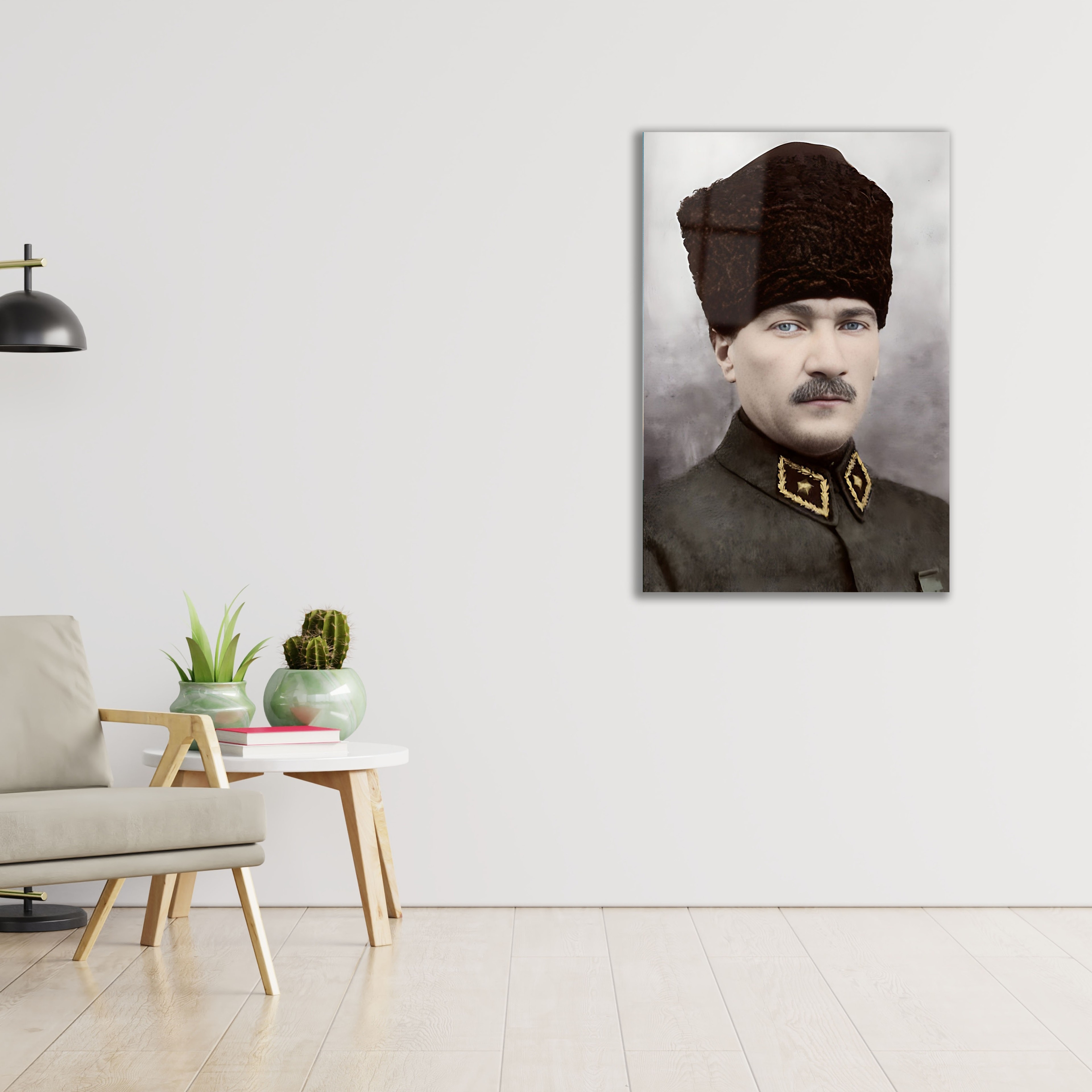 Atatürk Üniformalı Portresi Cam Tablo