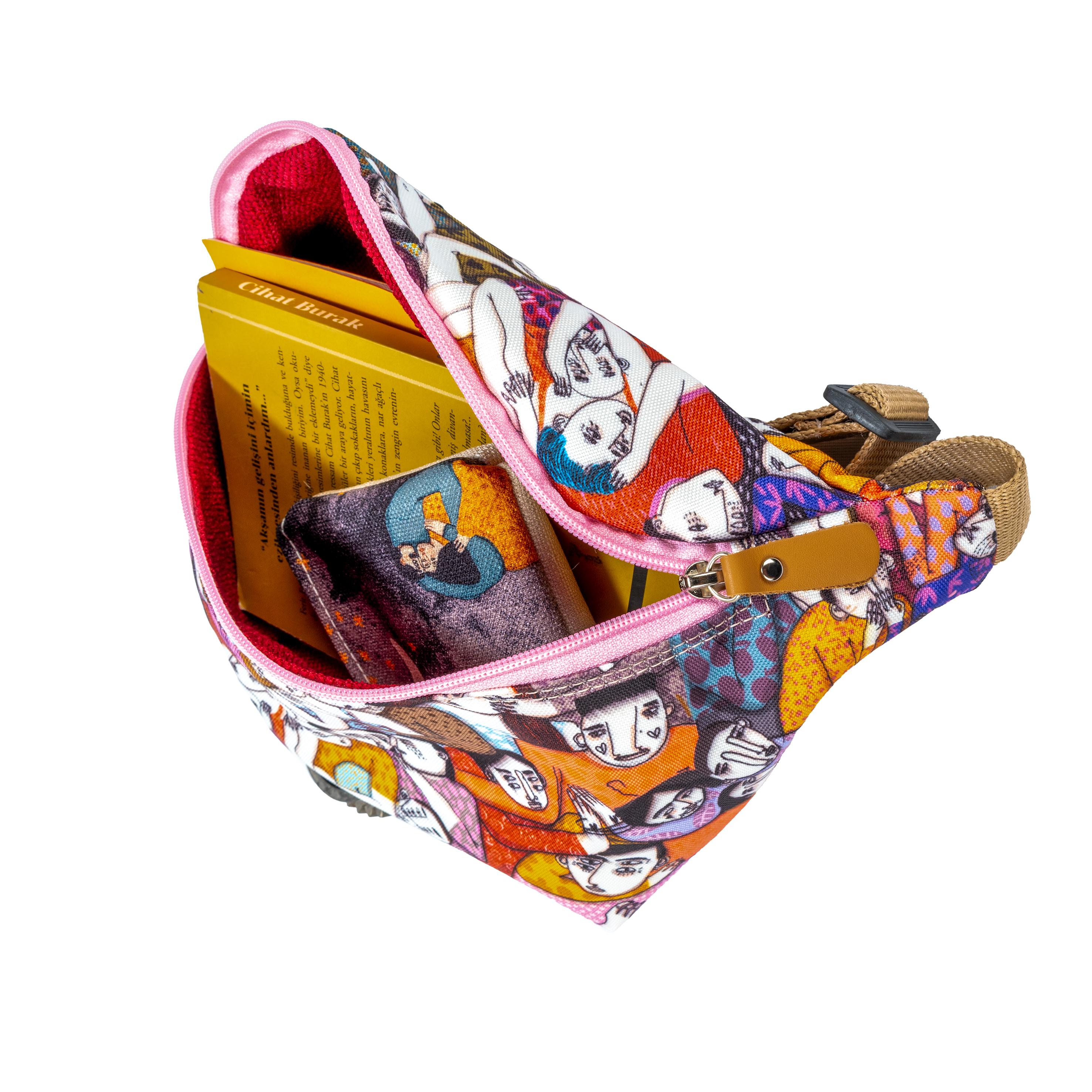 Big Fanny Pack 04