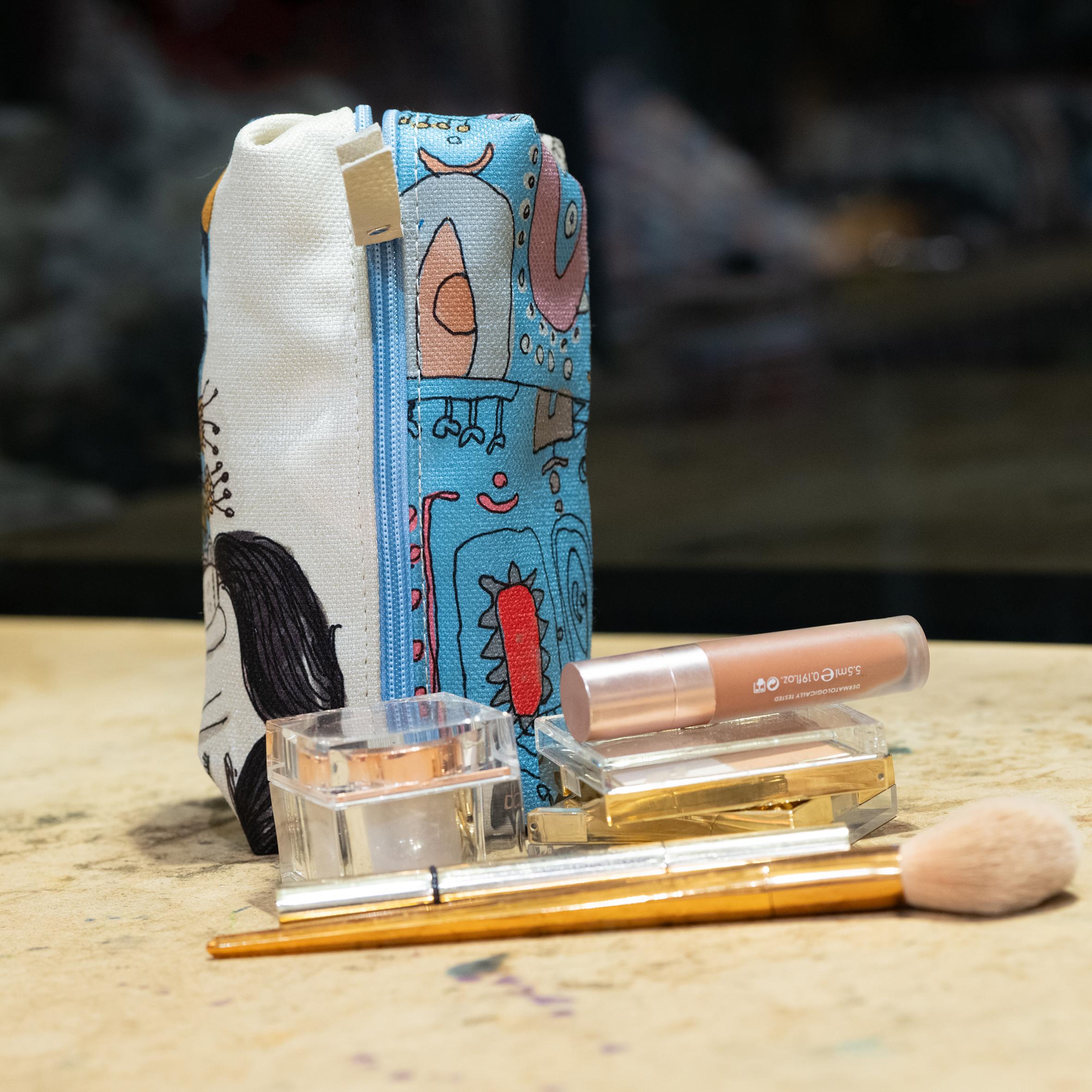 eksiklik kendi özümde makeup case 