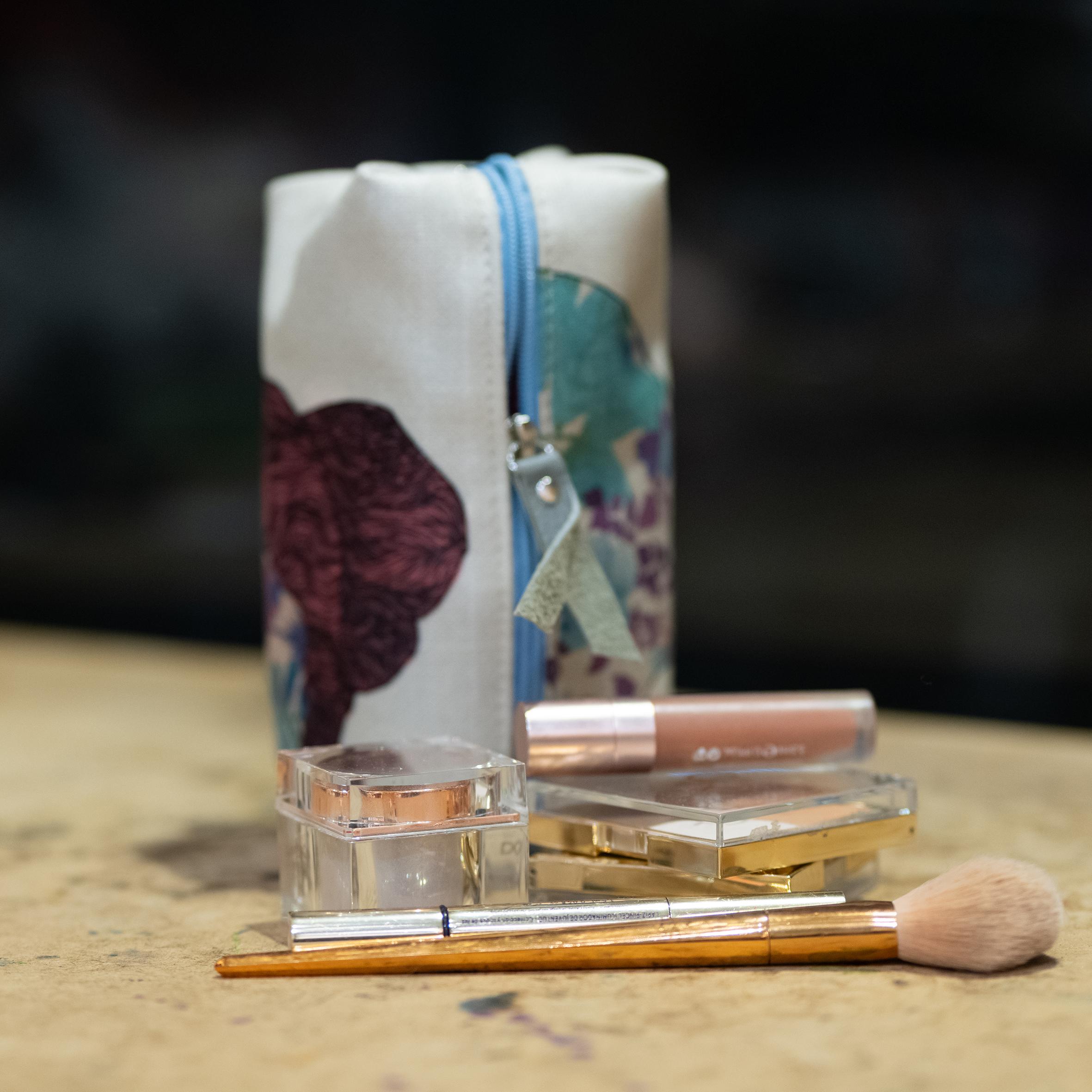 death to soul makeup case 