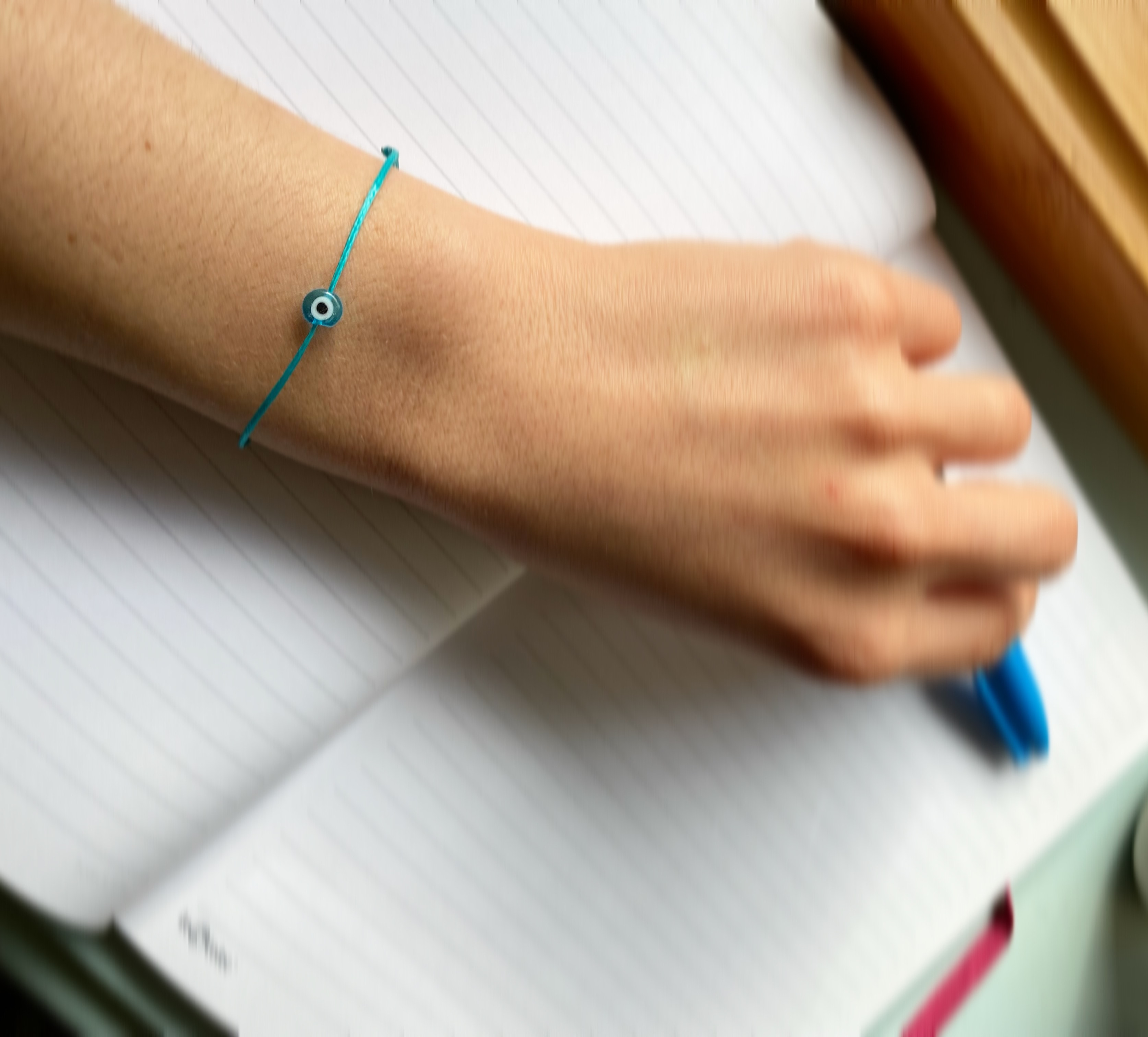 "Protective" Bileklik