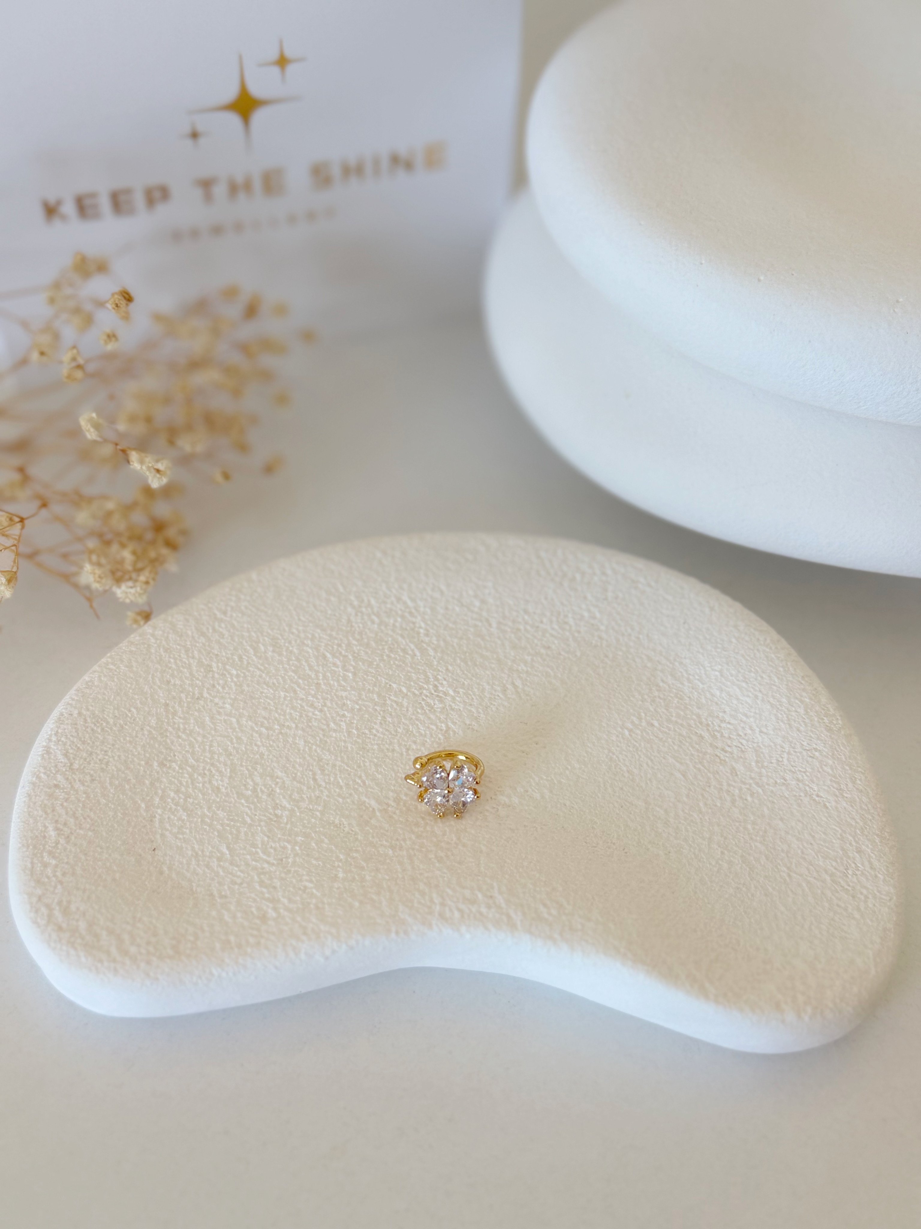 Taşlı Yonca Çelik Earcuff Küpe