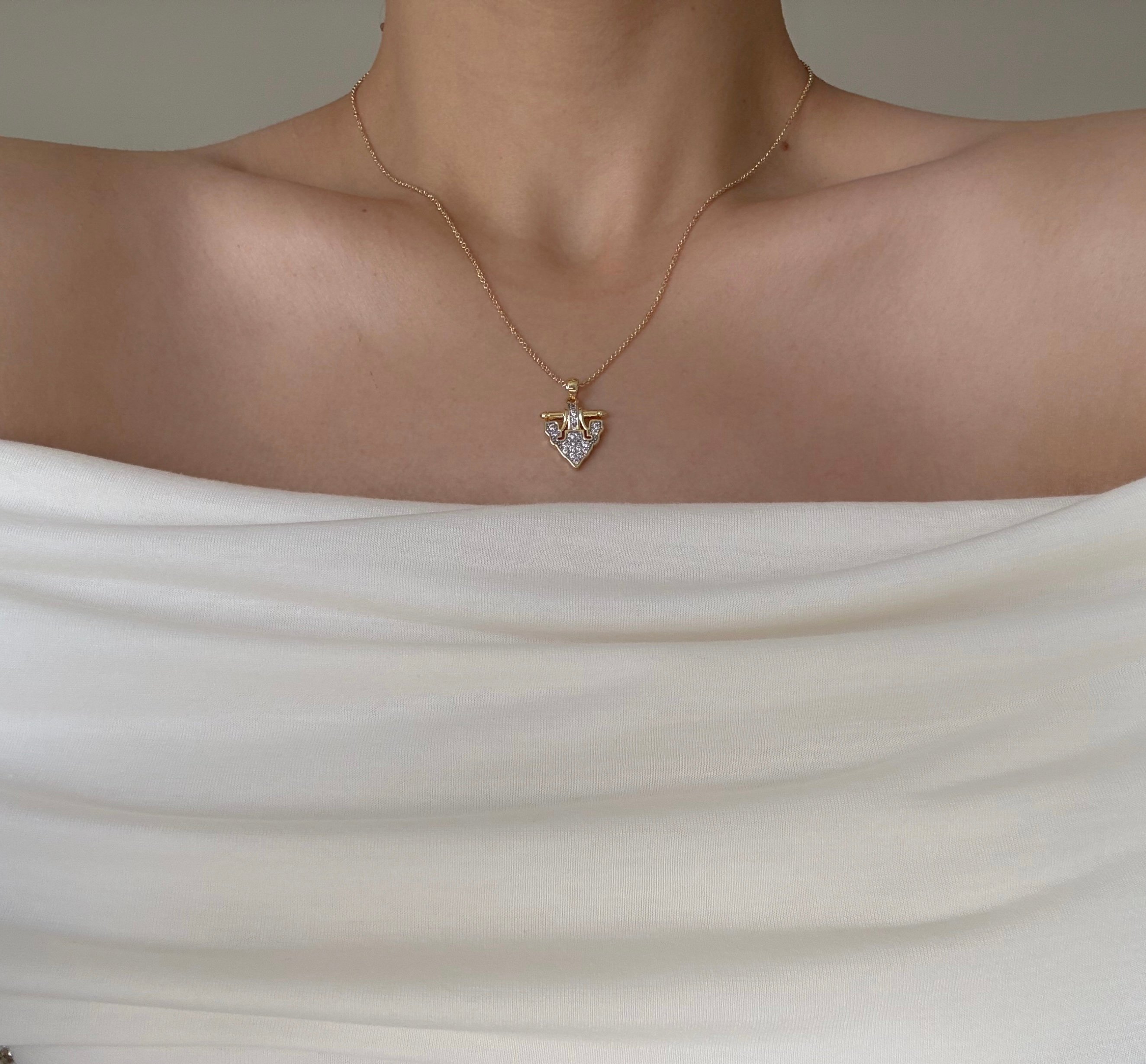 Leyla Taşlı Gold Kolye