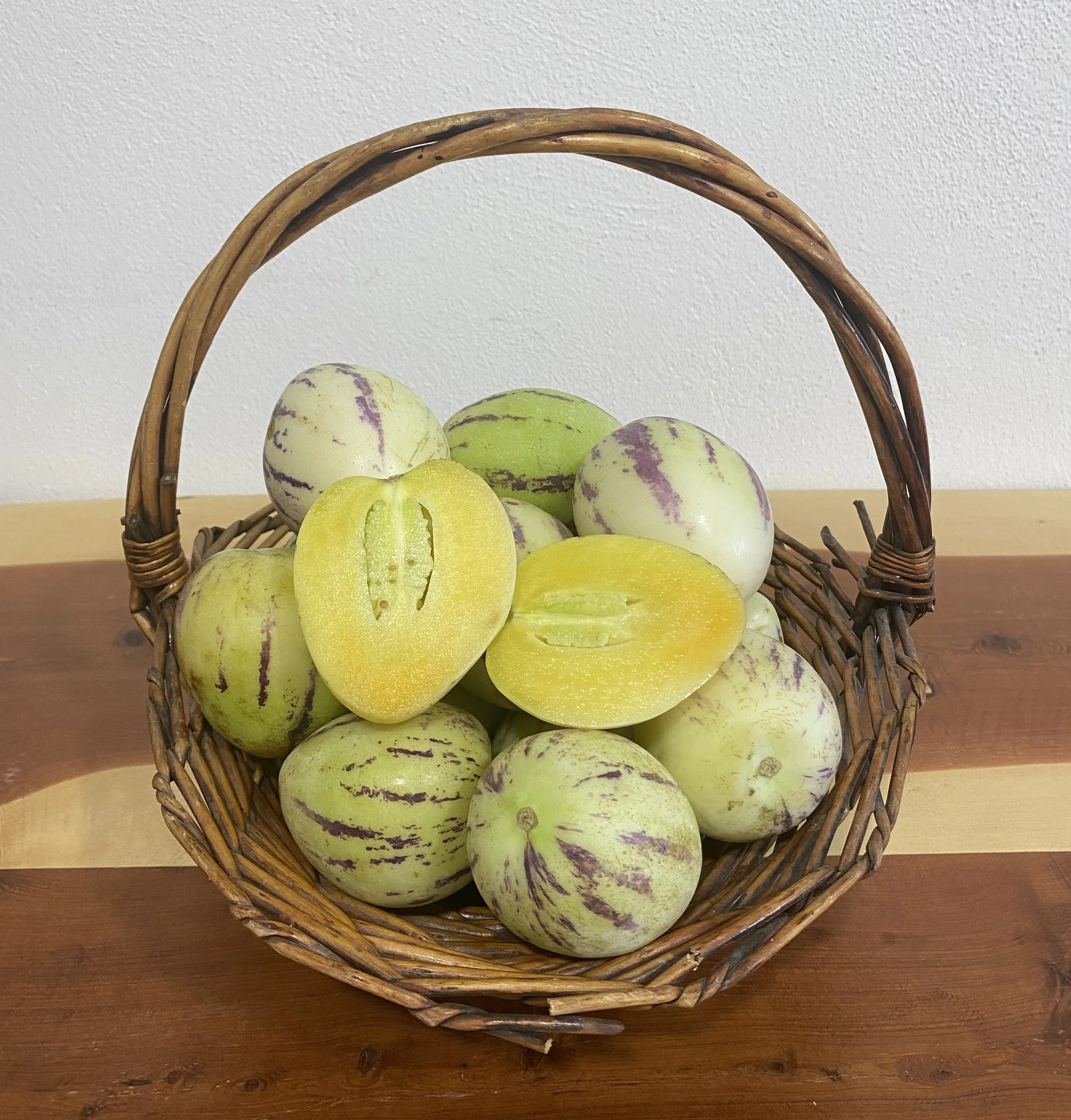 Pepino 1 kg (Ağaç Kavunu) image