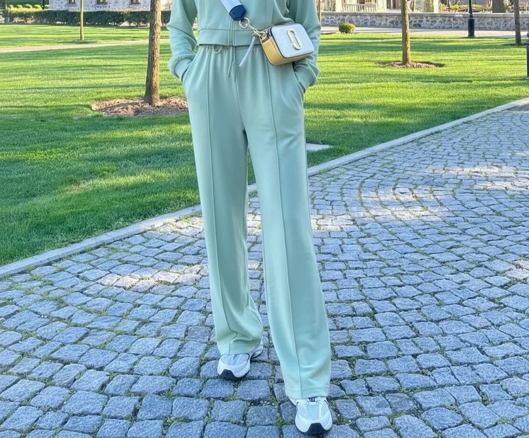 Çağla Rengi Eşofman Altı