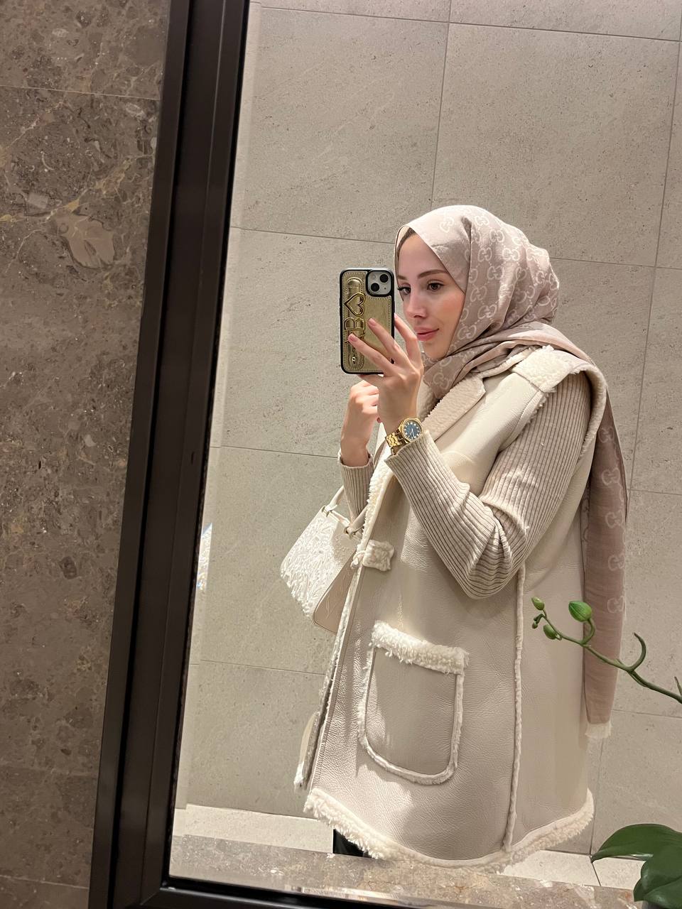 Peram Elva Bej Yelek