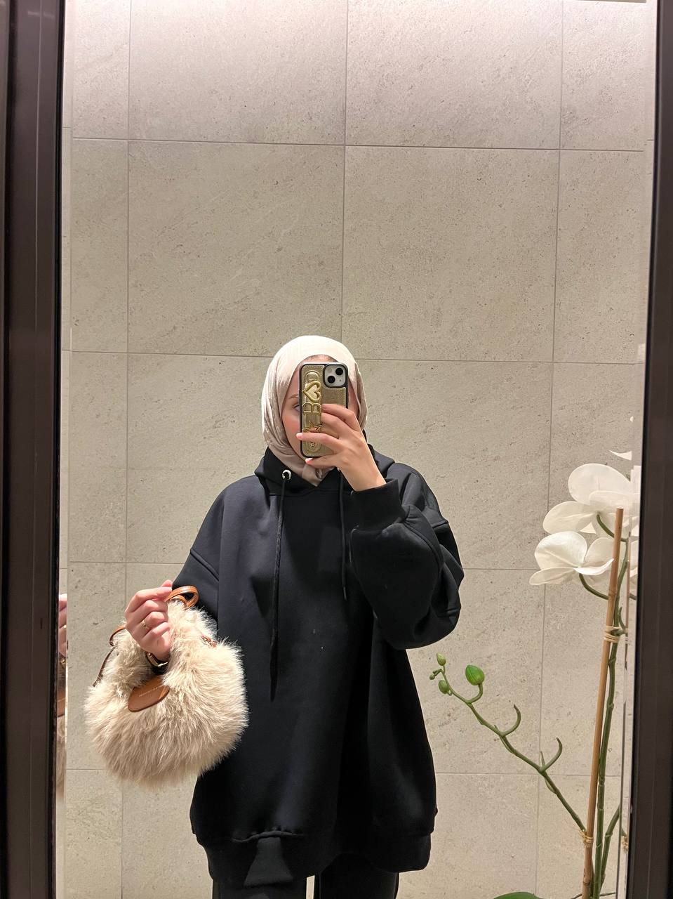 Kapüşonlu Siyah Sweatshirt