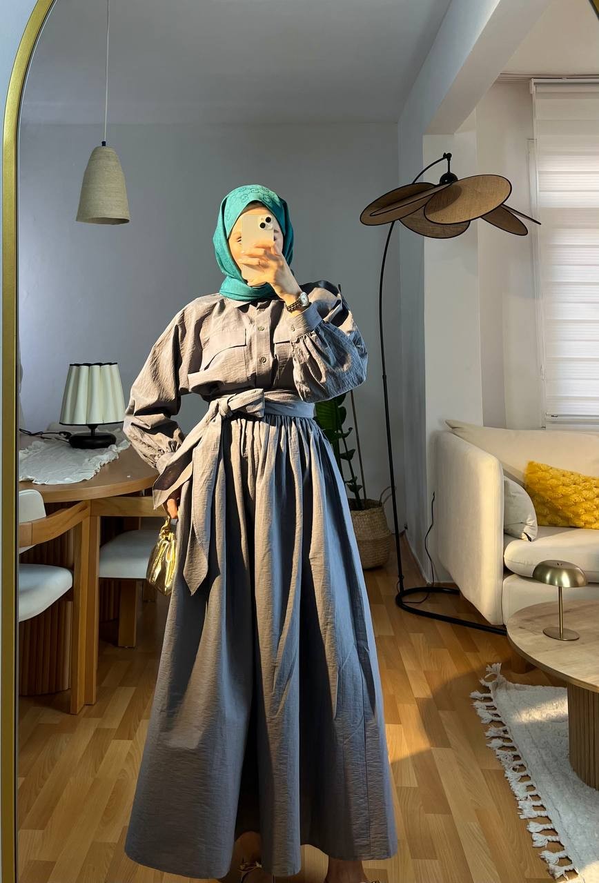 Gri Etekli Takım