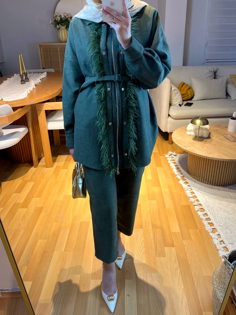 Yeşil Önü Tüylü Takım