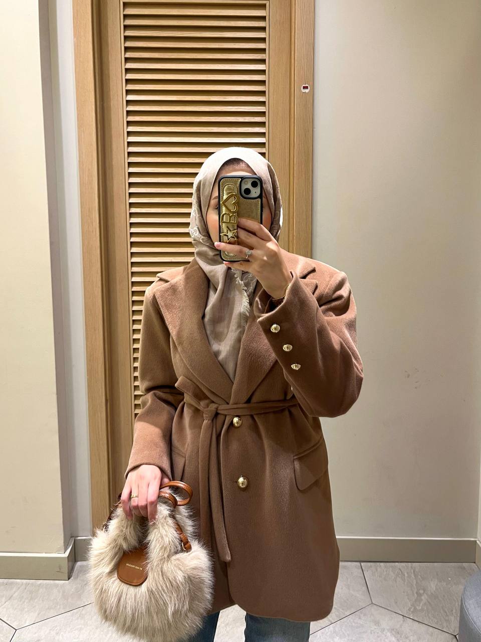 Sole Bağlamalı Bej Ceket