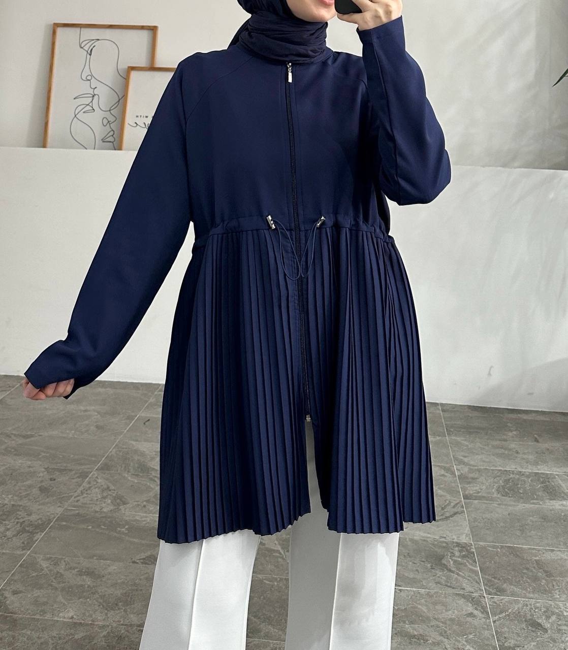 Piliseli Lacivert Gömlek