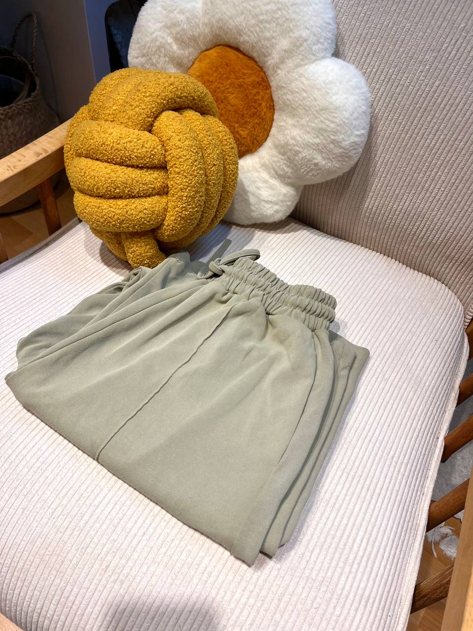 Çağla Rengi Eşofman Altı