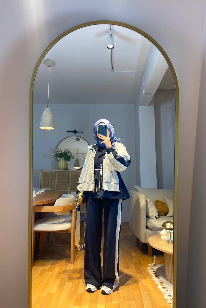 Lacivert Gri Kapüşonlu Garnili Takım