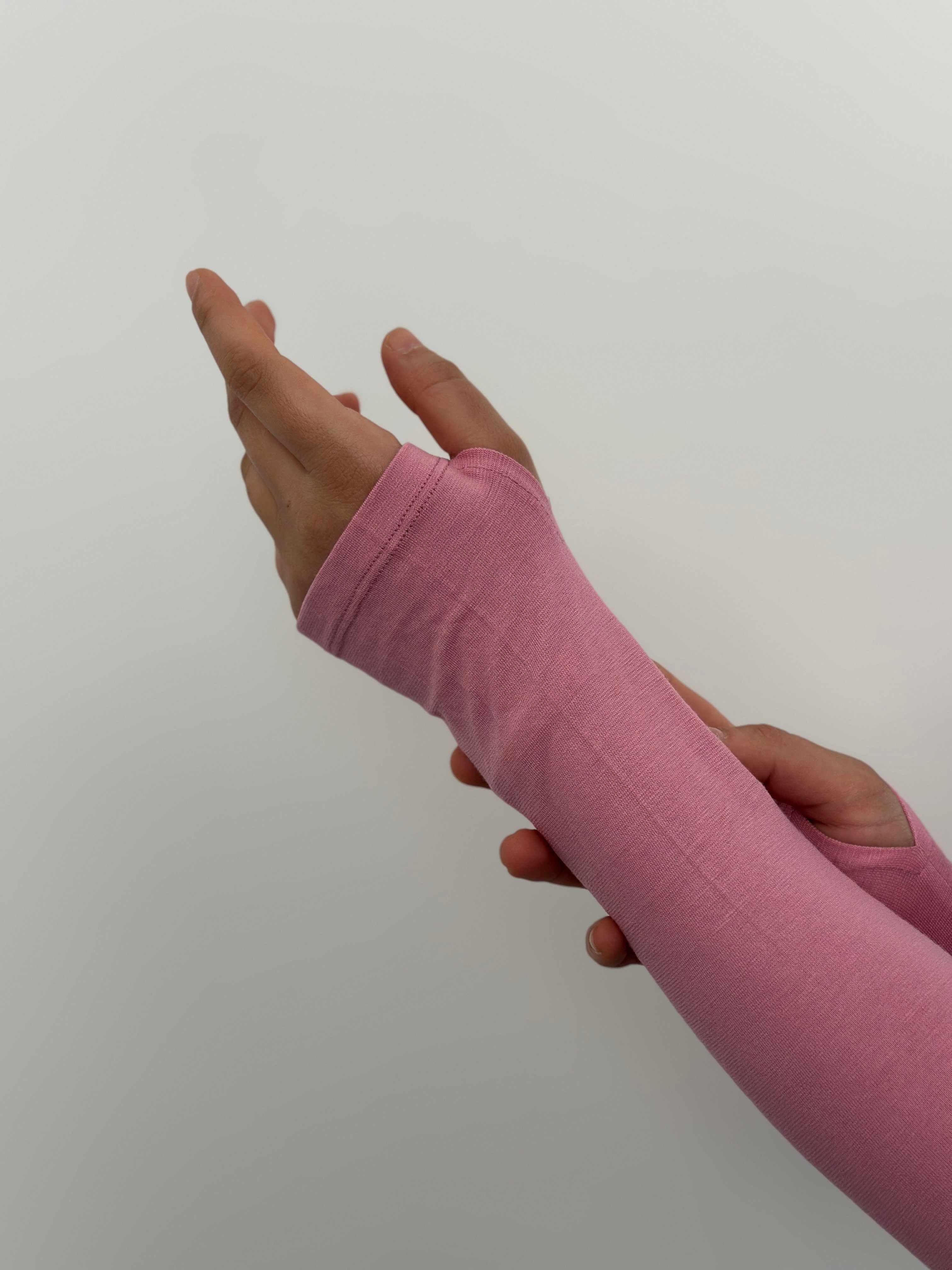 PARMAKLI KOLLUK PEMBE 