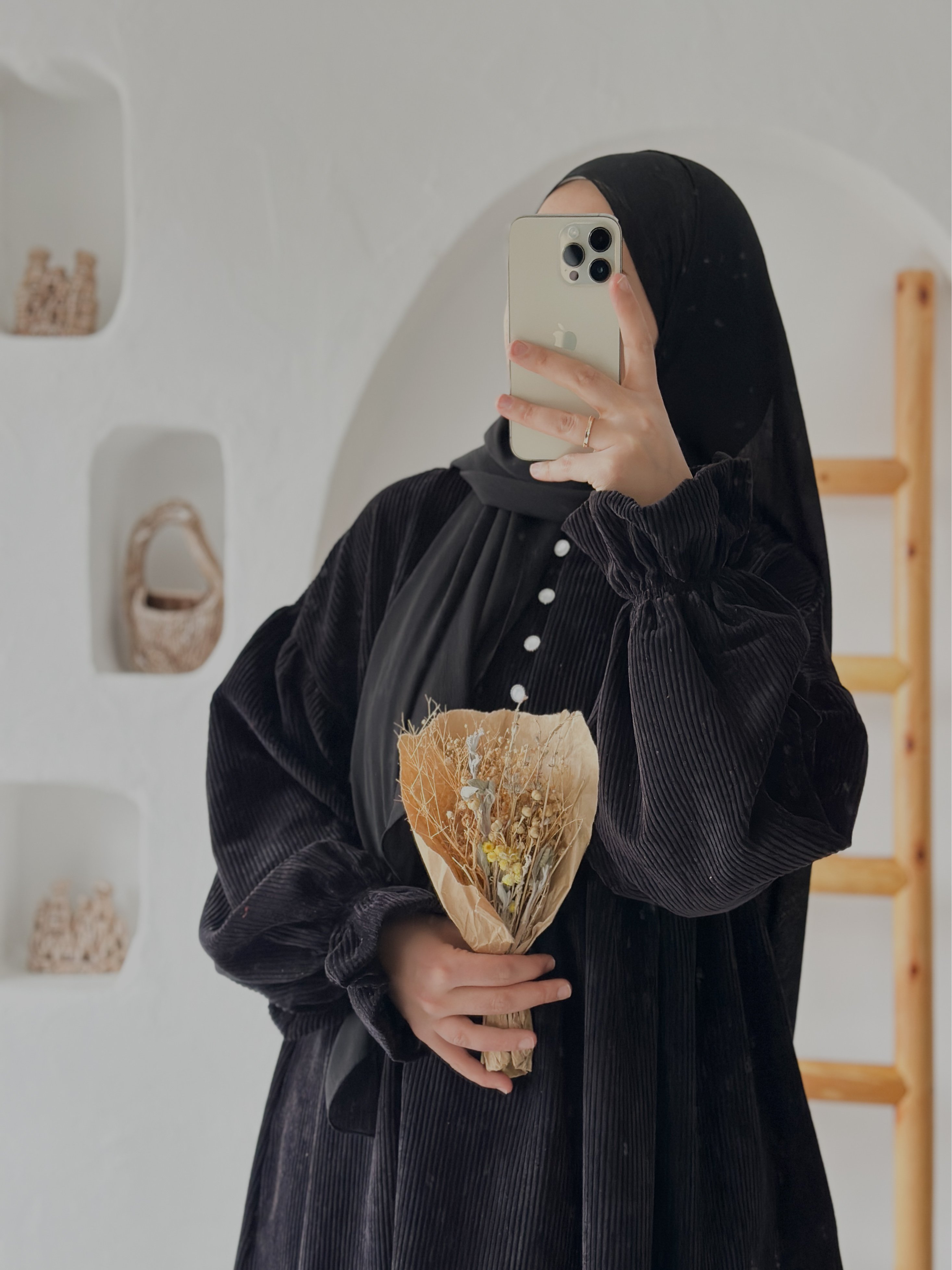 İNCİ KADİFE ELBİSE - SİYAH