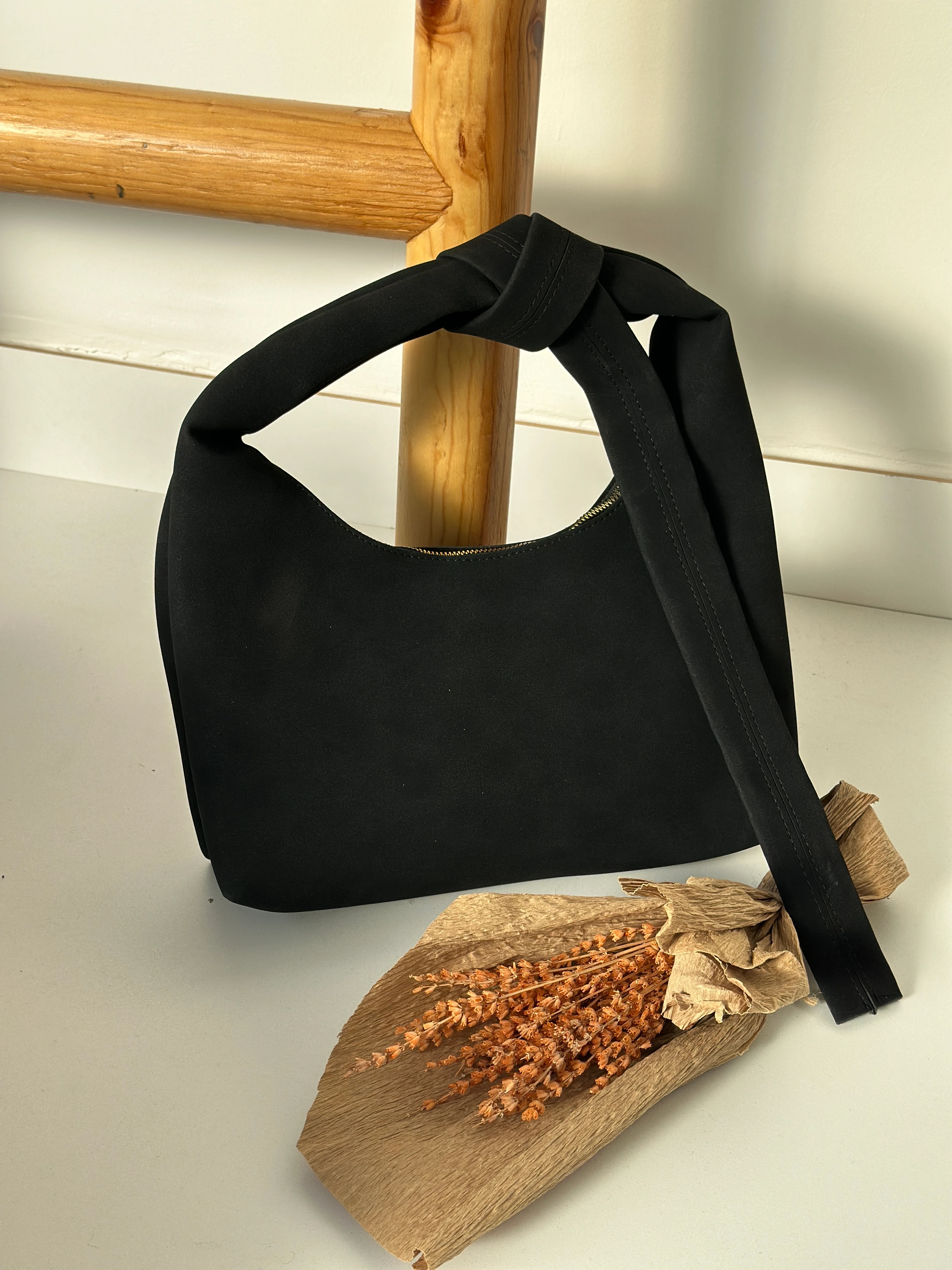 SUET KEMERLİ ÇANTA 