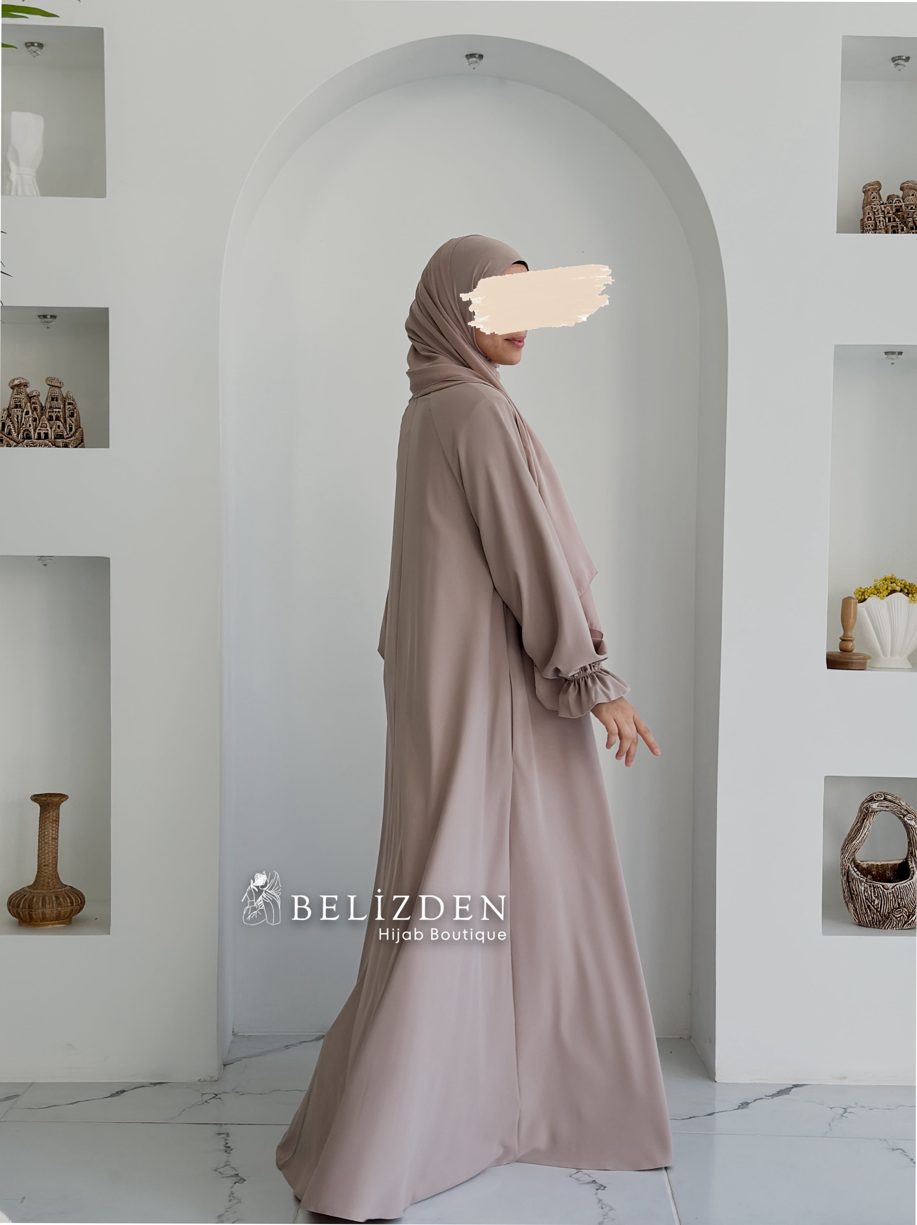 MİHRA FERACE  - TAŞ