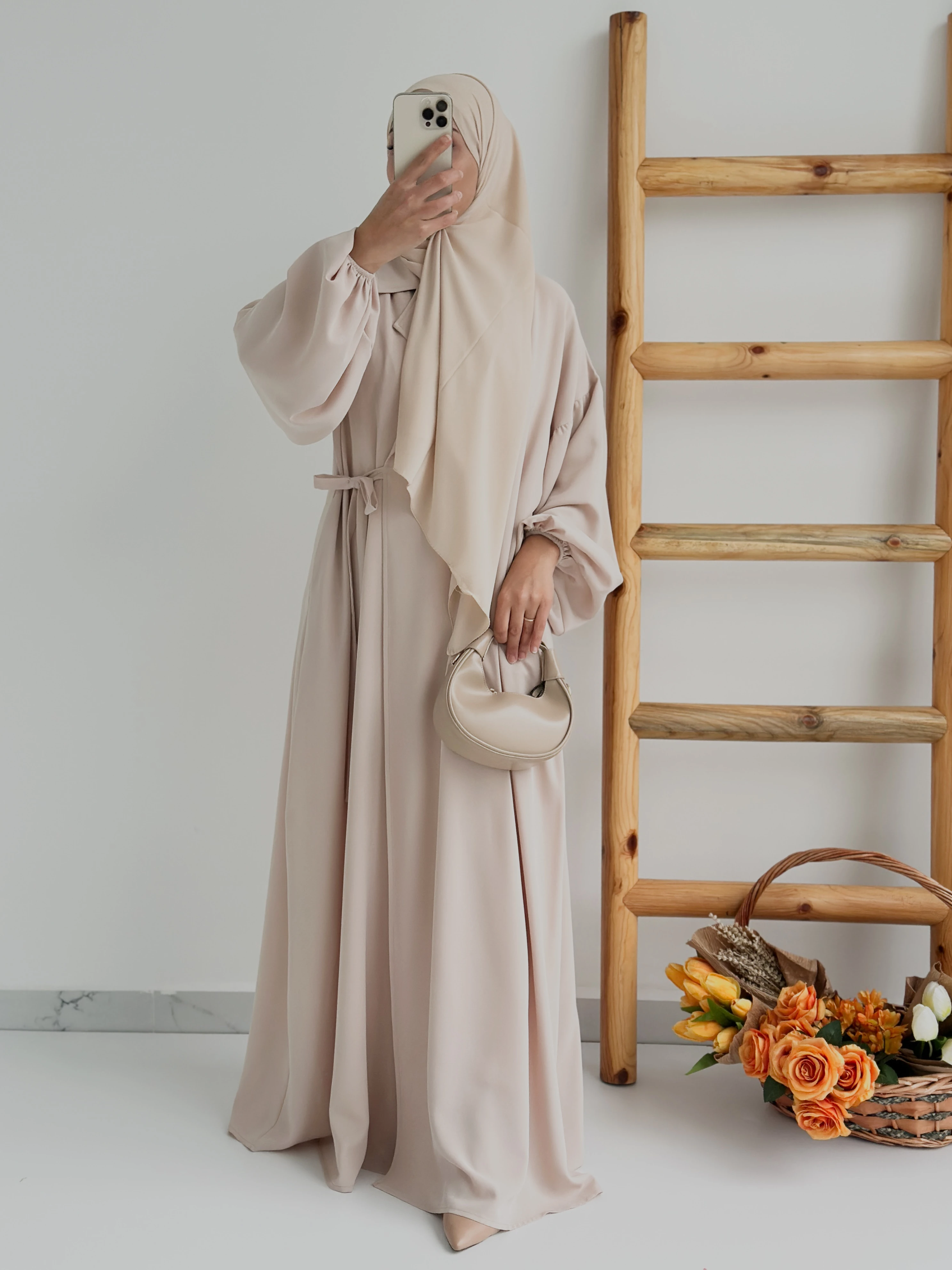 LİNDA KUMAŞ FERACE  - TAŞ