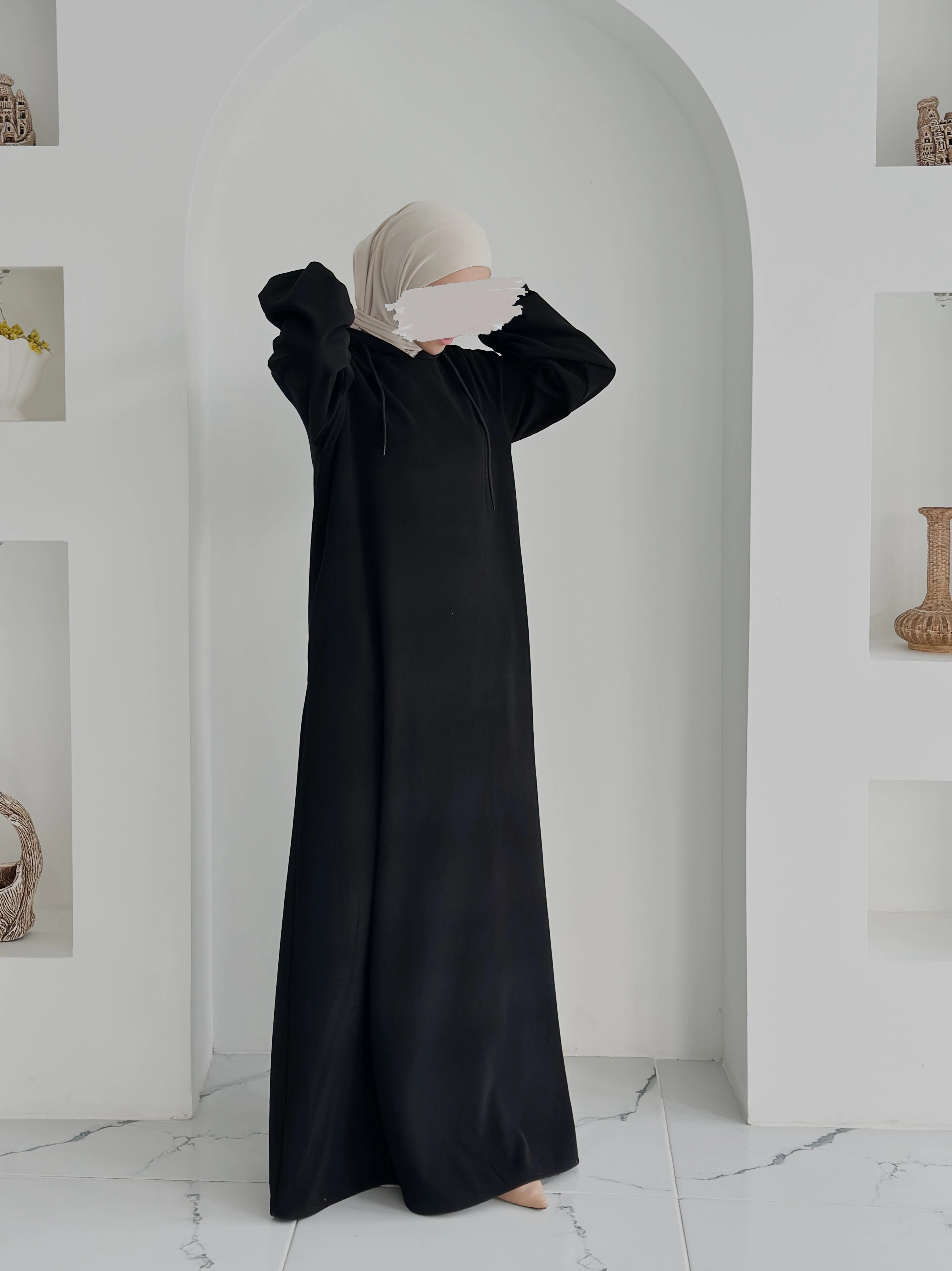 KAPŞONLU FİTİLLİ ELBİSE