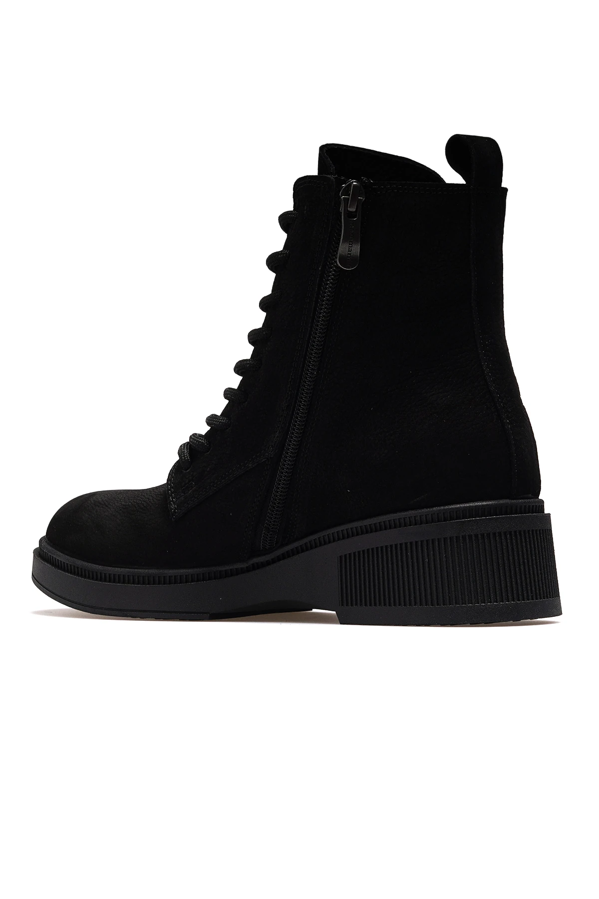 Kadın Hakiki Deri Postal Günlük Bot D25KB-8140 Z - SİYAH NUBUK