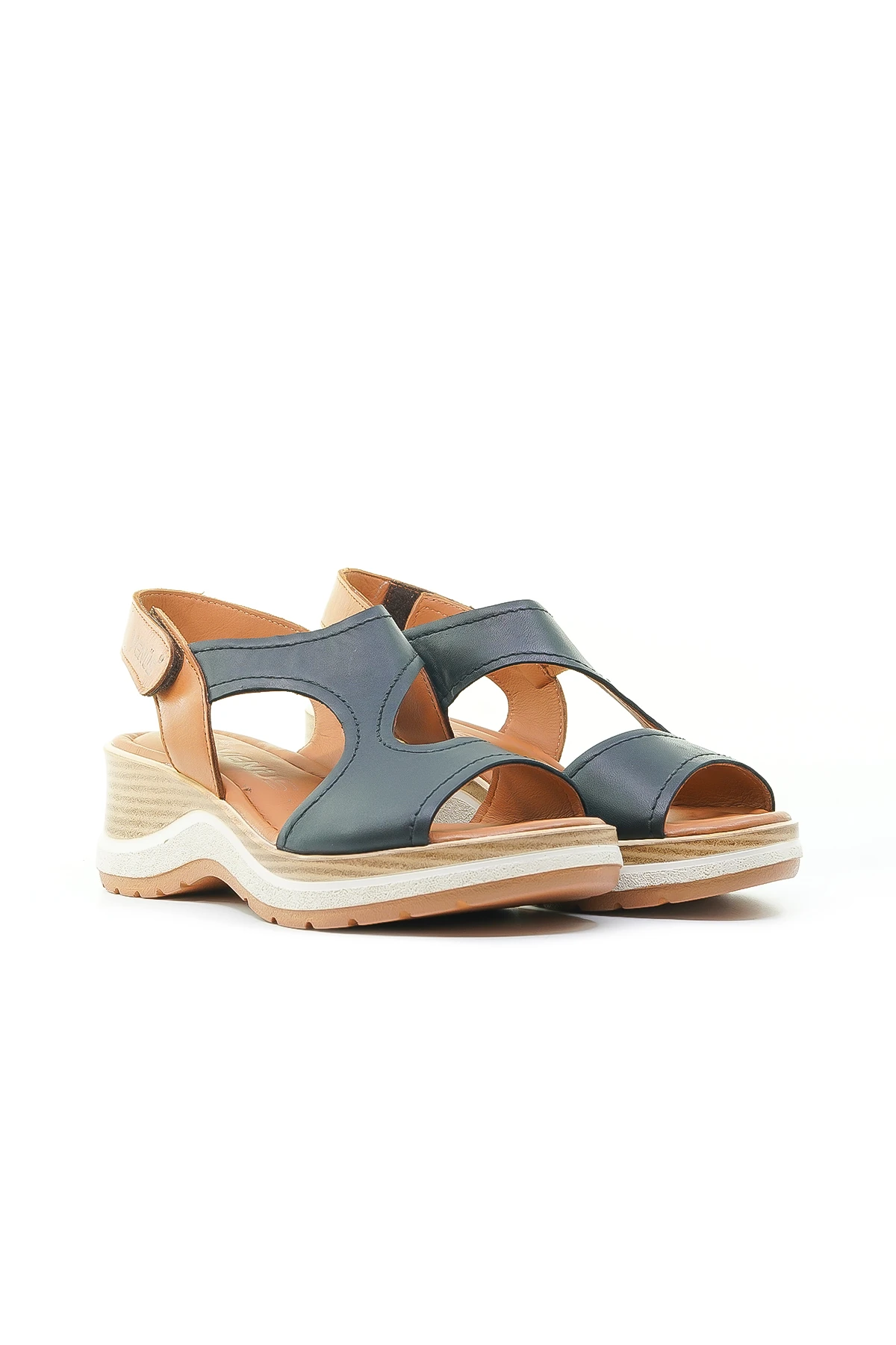 Venüs Kadın Hakiki Deri Dolgu Topuklu Comfort Casual Günlük Sandalet (36-40) 2409901Y Z - SİYAH