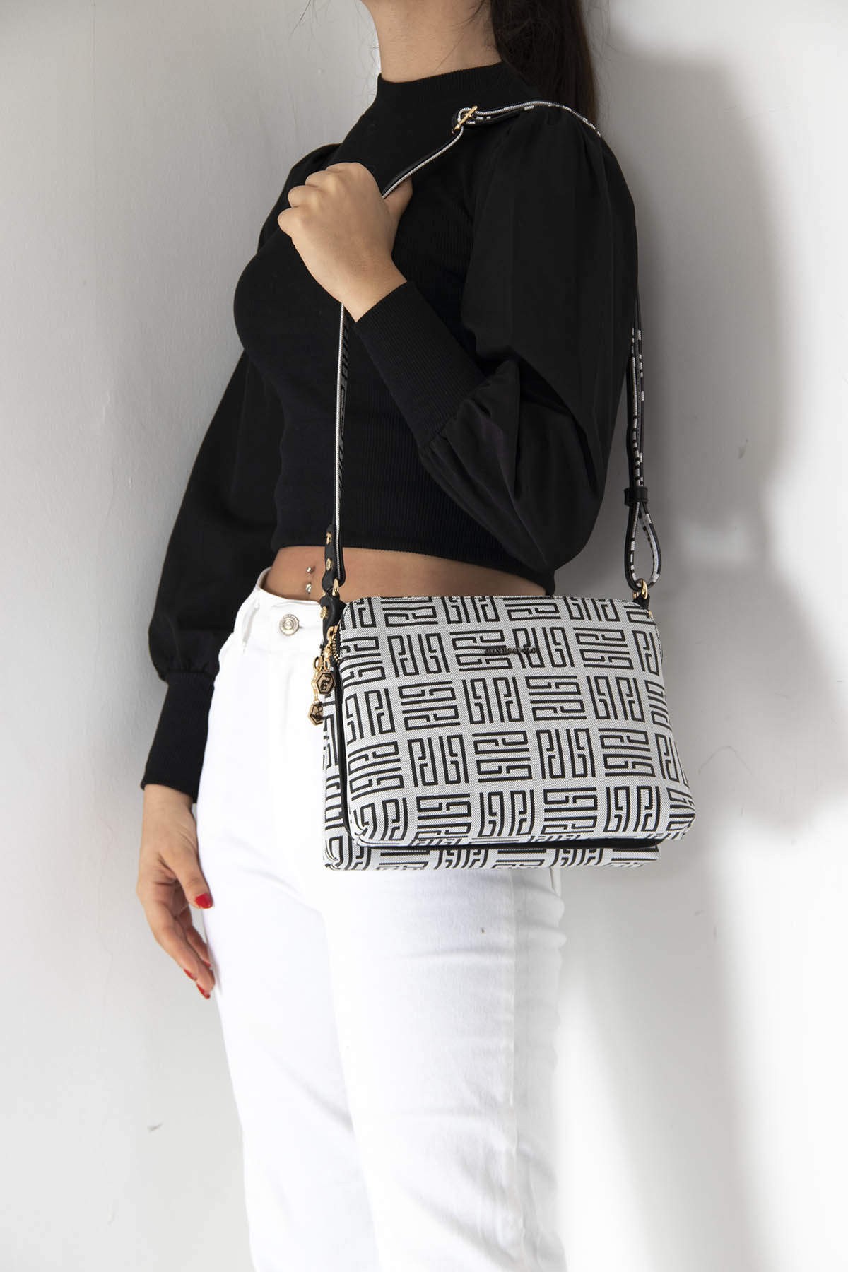 Silver & Polo SP850 Kadın Çapraz Çanta - Siyah Beyaz