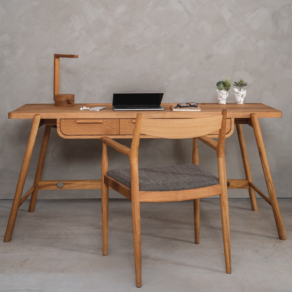 Frame Kolçaklı Sandalye