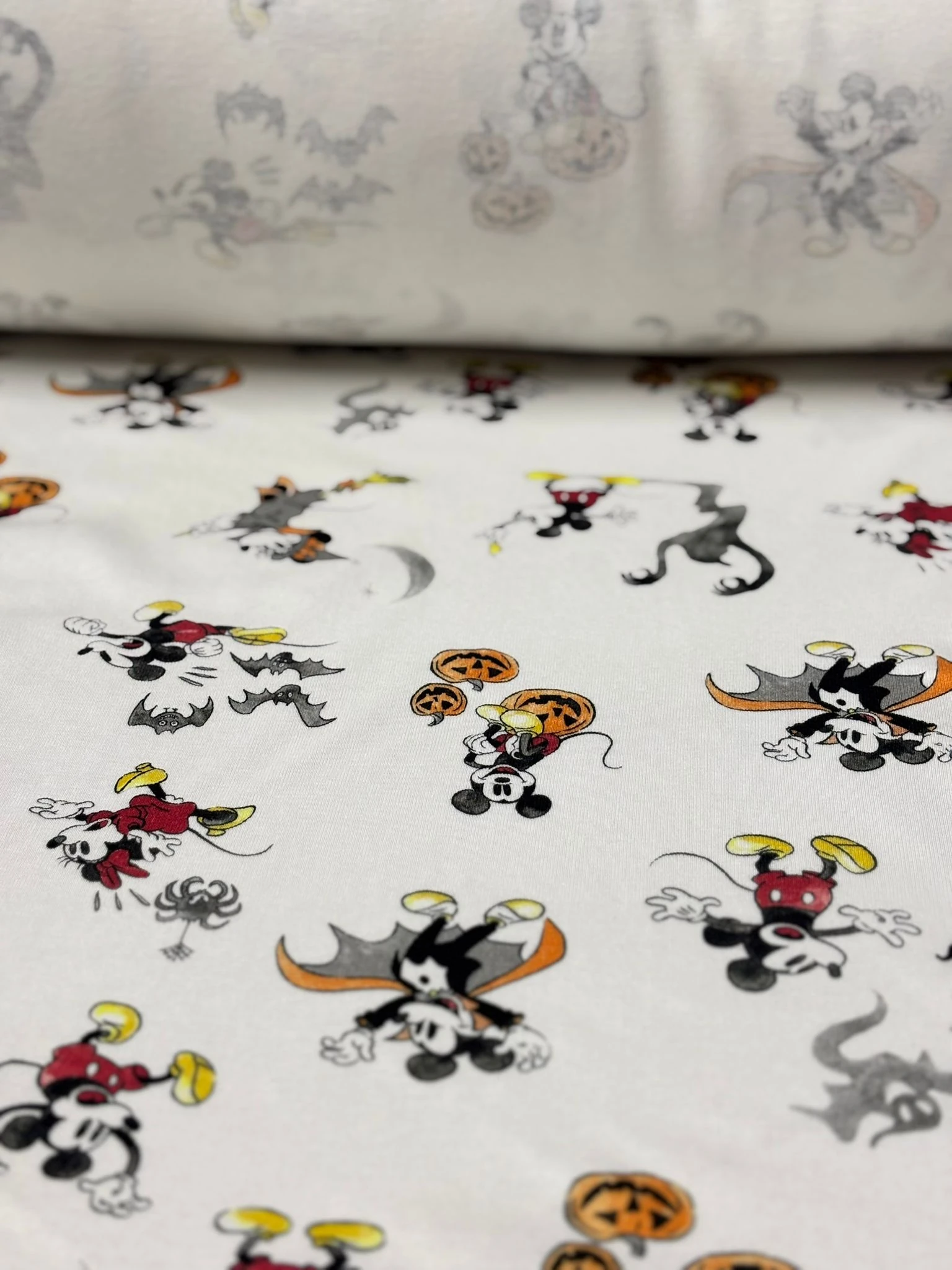 Karakter Desenli Bebe Interlok Kumaş 170 cm – Pamuklu Esnek Penye Kumaş