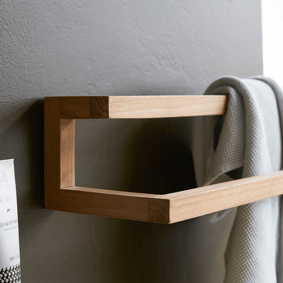 Signature Wooden Towel Rack