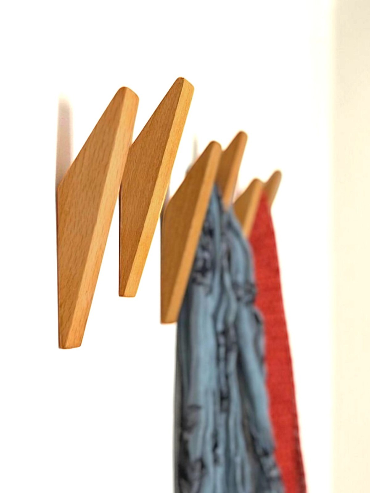 Trantella Handmade Wooden Hanger