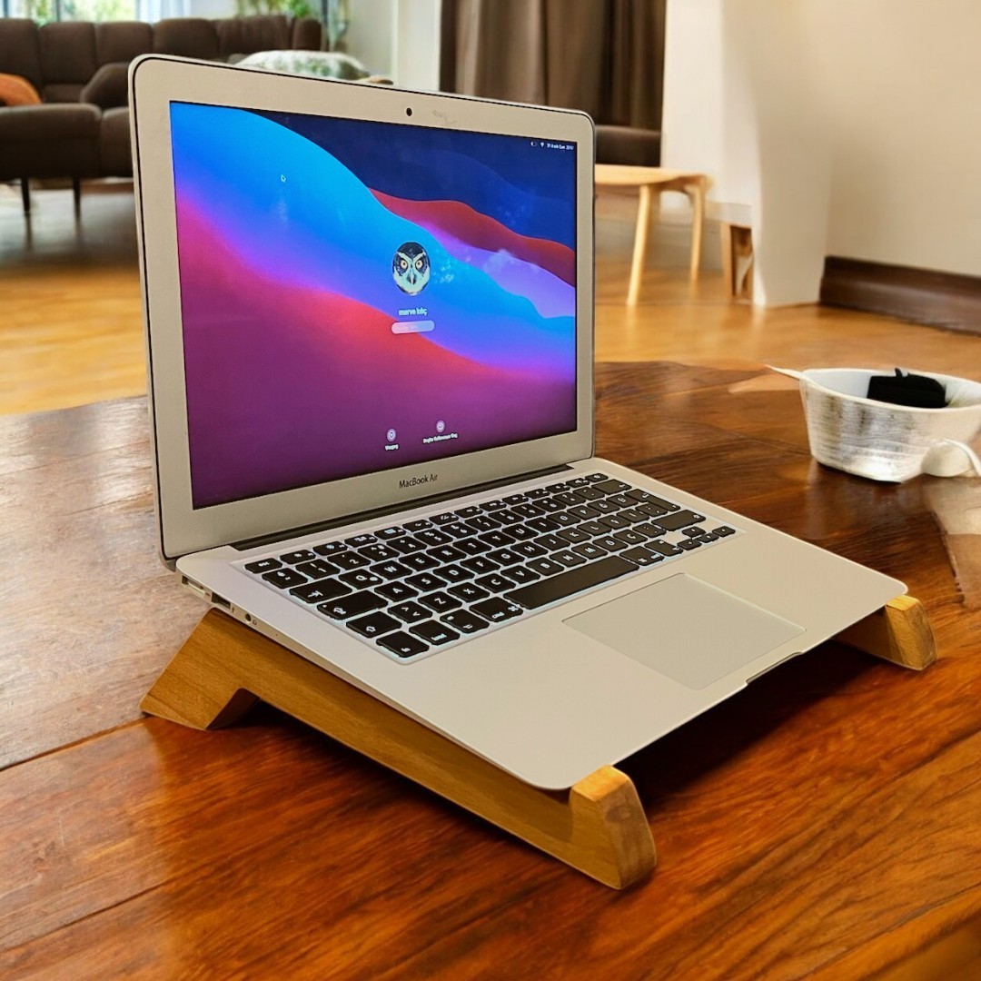 El Yapımı Ahşap Laptop ve Telefon Standı Seti