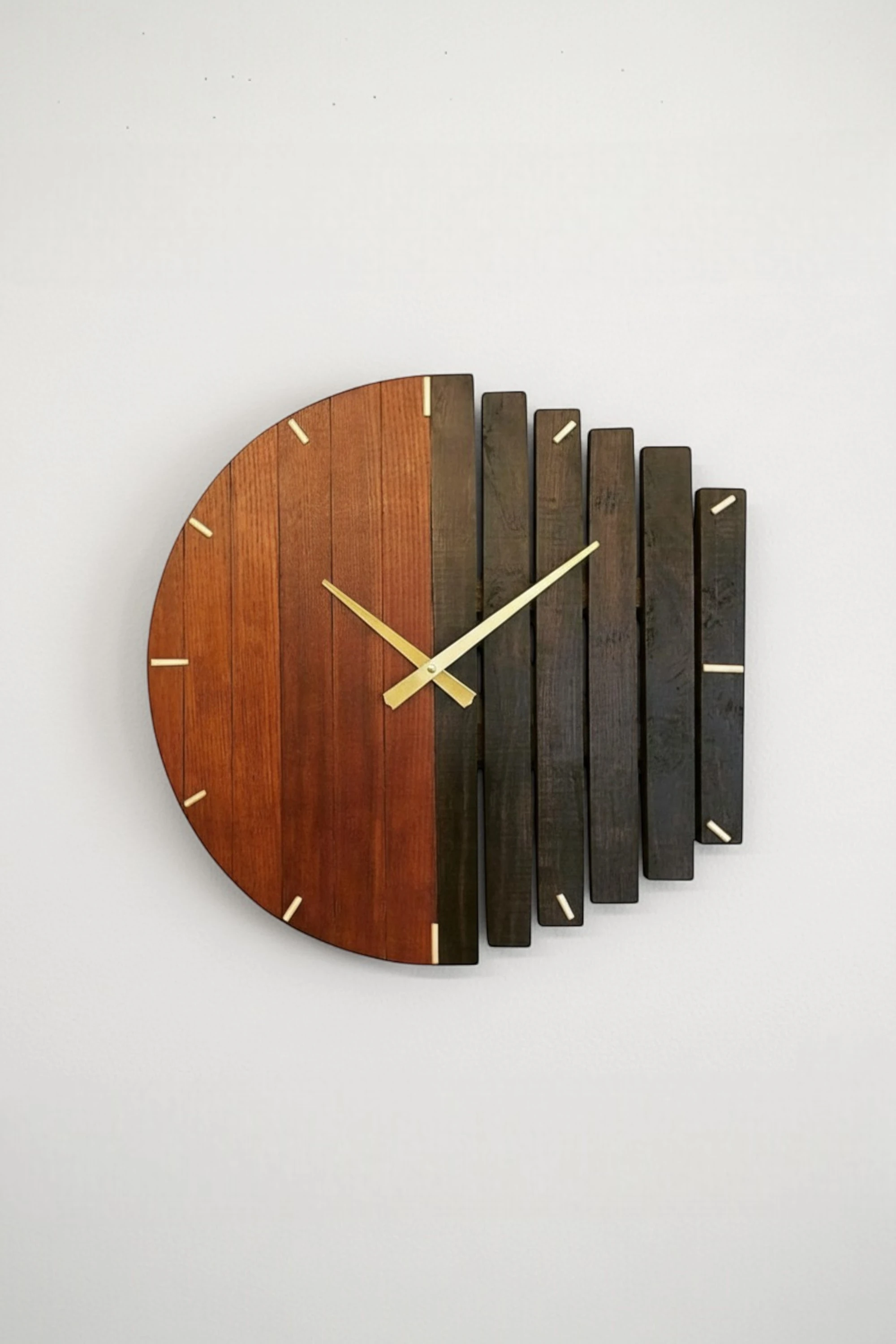 Aida Endüstriyel Tasarım Ahşap Duvar Saati