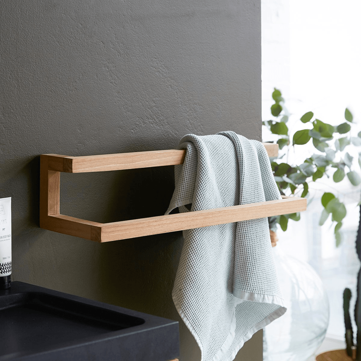 Signature Wooden Towel Rack