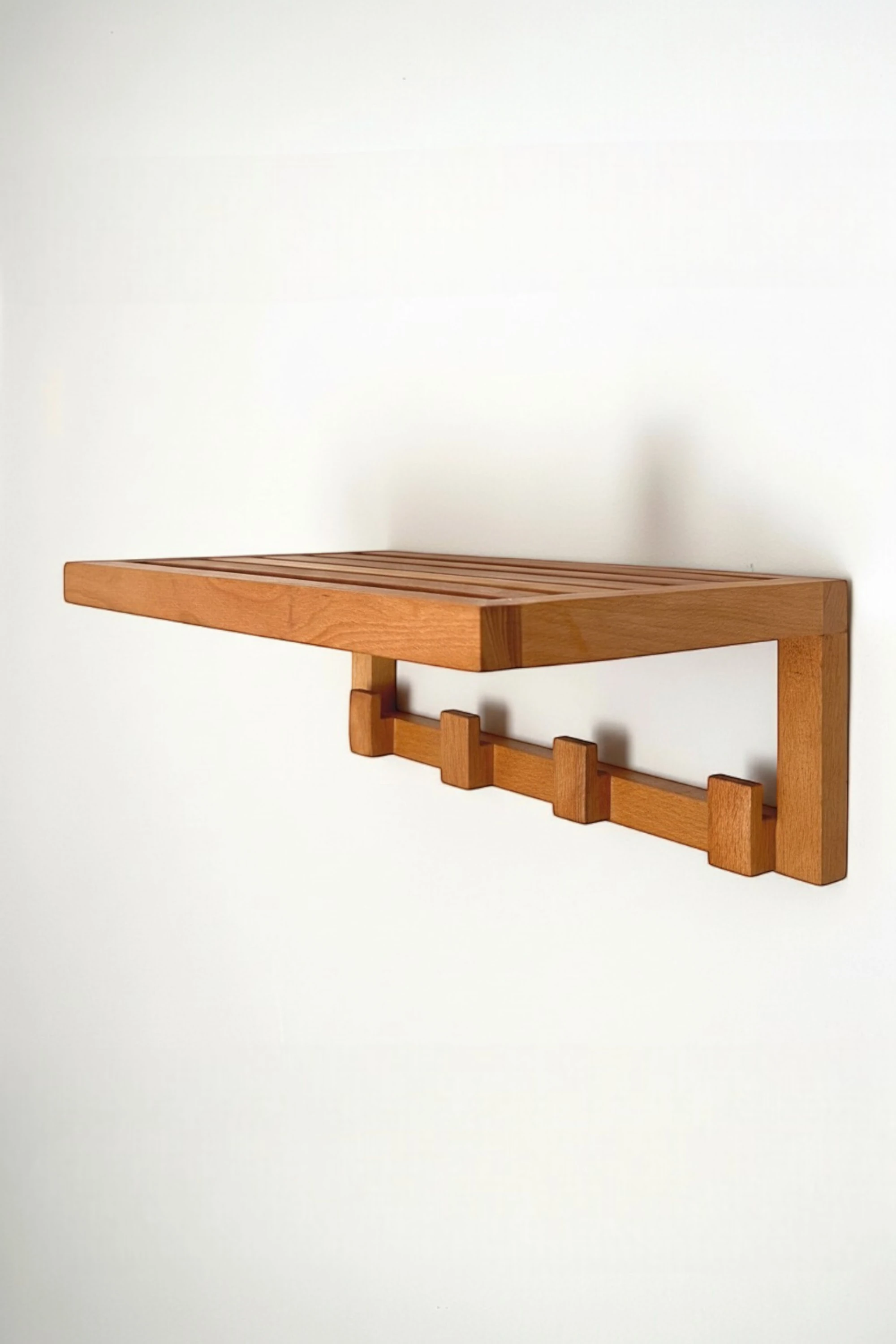 El Yapımı Çok Amaçlı Ahşap Raf ve Askı