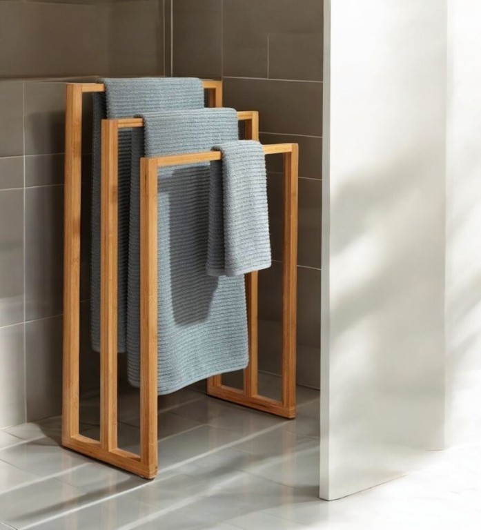 Layla 3 Level Wooden Towel Rack