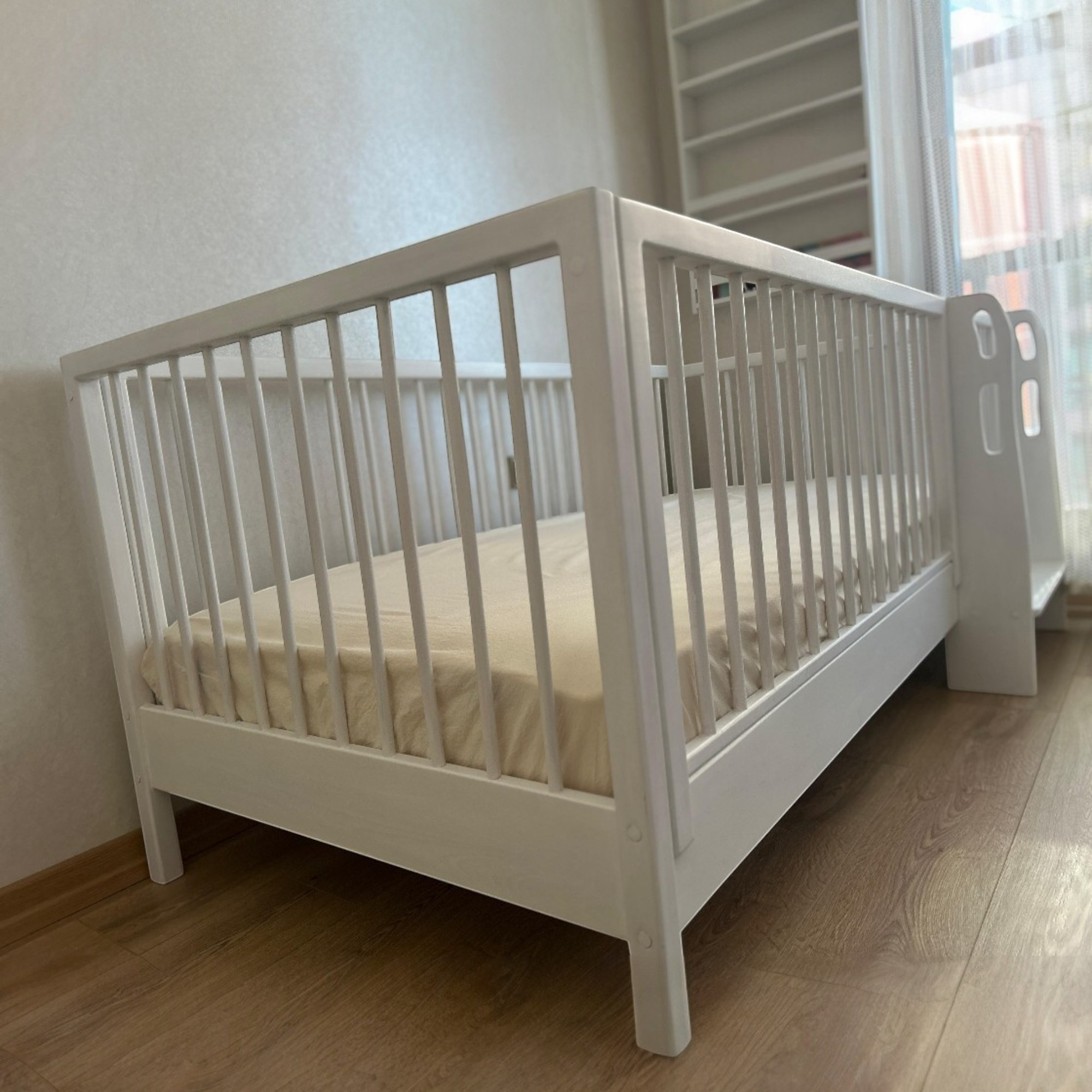 Uraz Montessori Yatak - Ceviz
