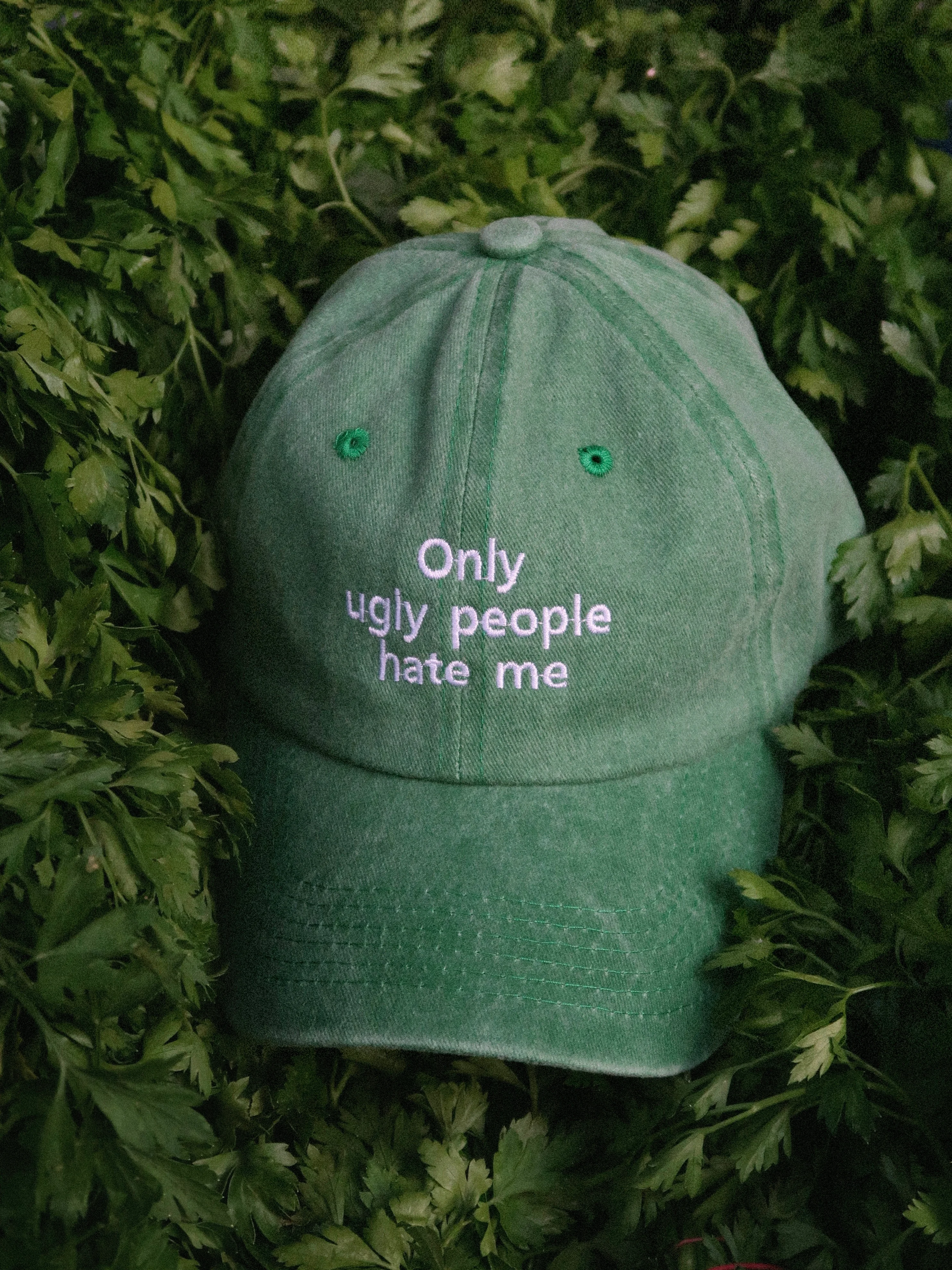 'Sadece Çirkinler Benden Nefret Eder' Şapka