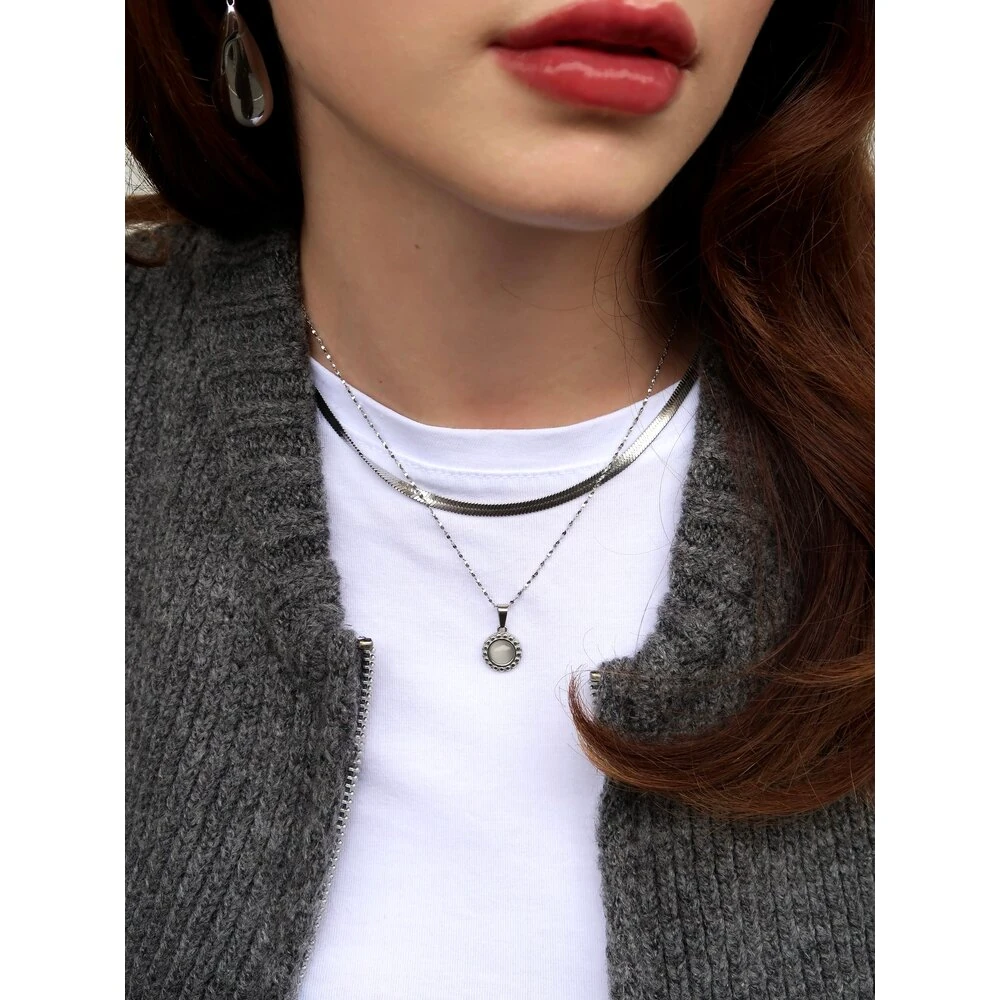 Gri Mineli Silver Çelik Kolye