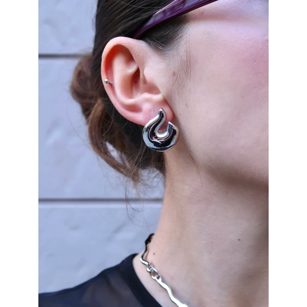 Kuğu Figür Cerrahi Çelik Küpe